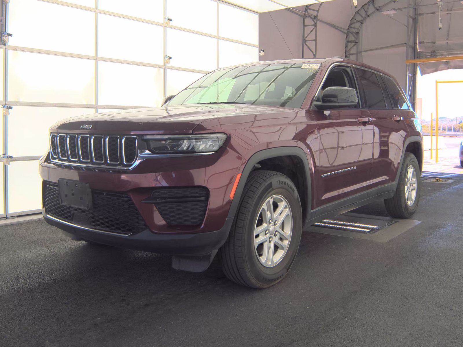 JEEP GRAND CHEROKEE - 1