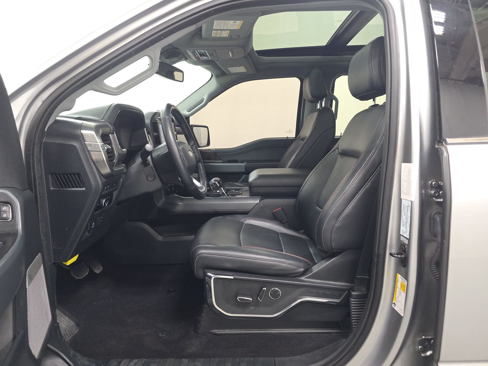 FORD F-150 - 8