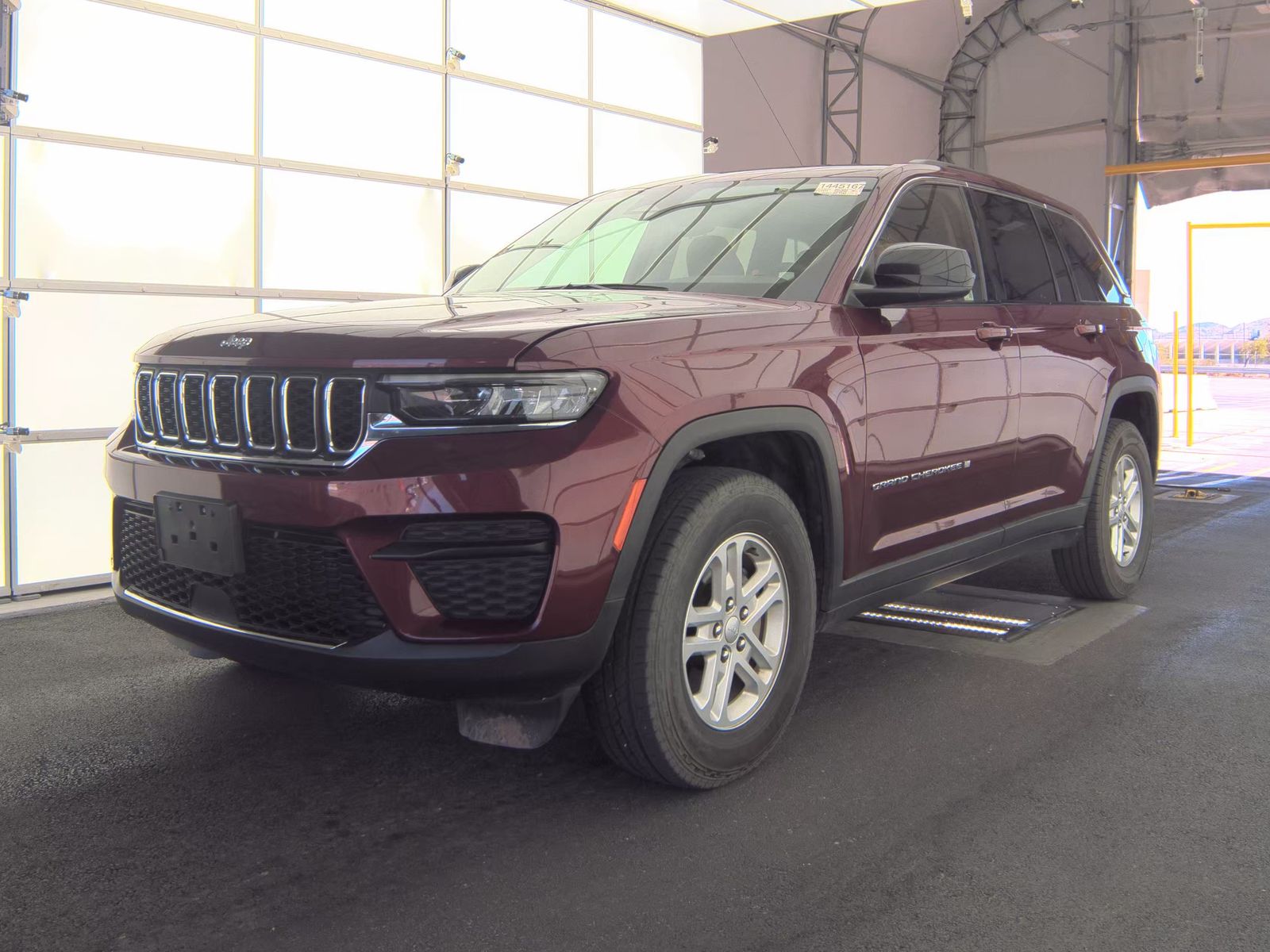 JEEP GRAND CHEROKEE - 1