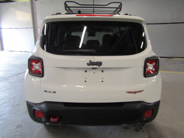 JEEP TRAILHAWK - 6