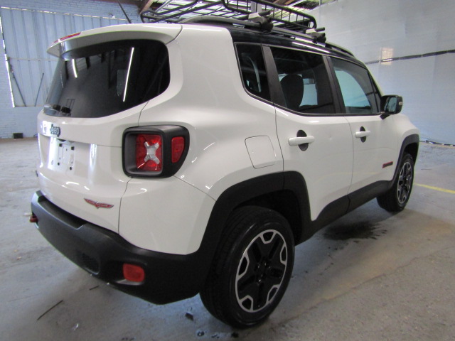 JEEP TRAILHAWK - 7