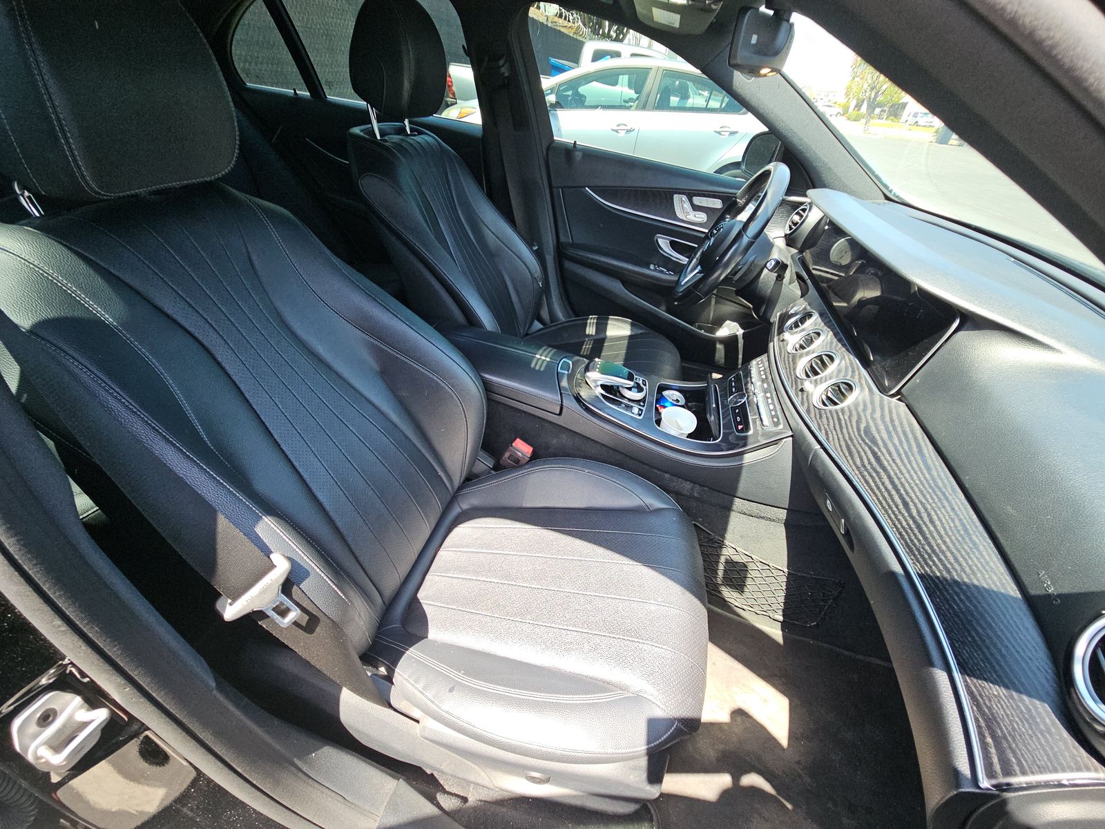 MERCEDES-BENZ E-CLASS - 9