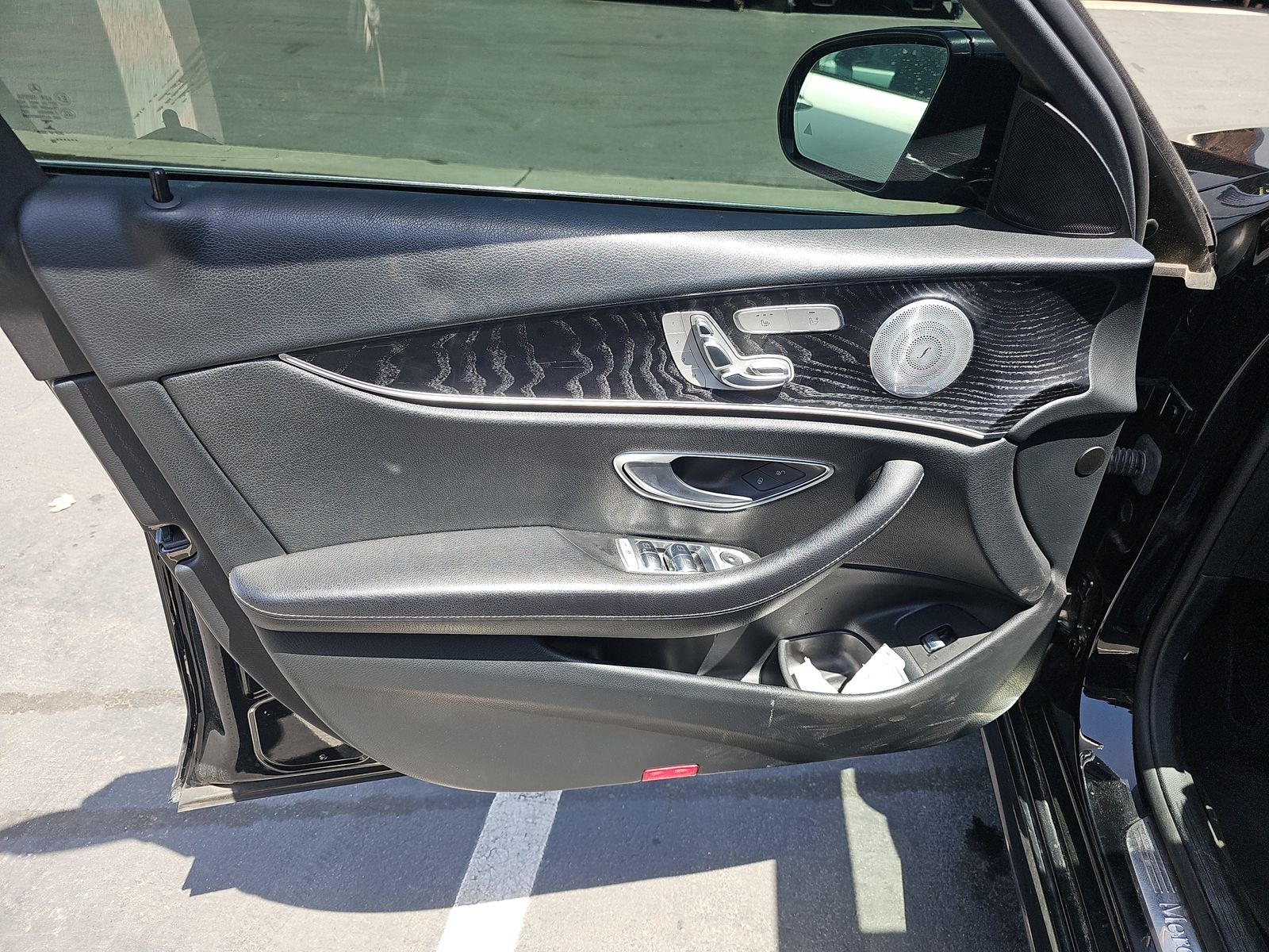 MERCEDES-BENZ E-CLASS - 10