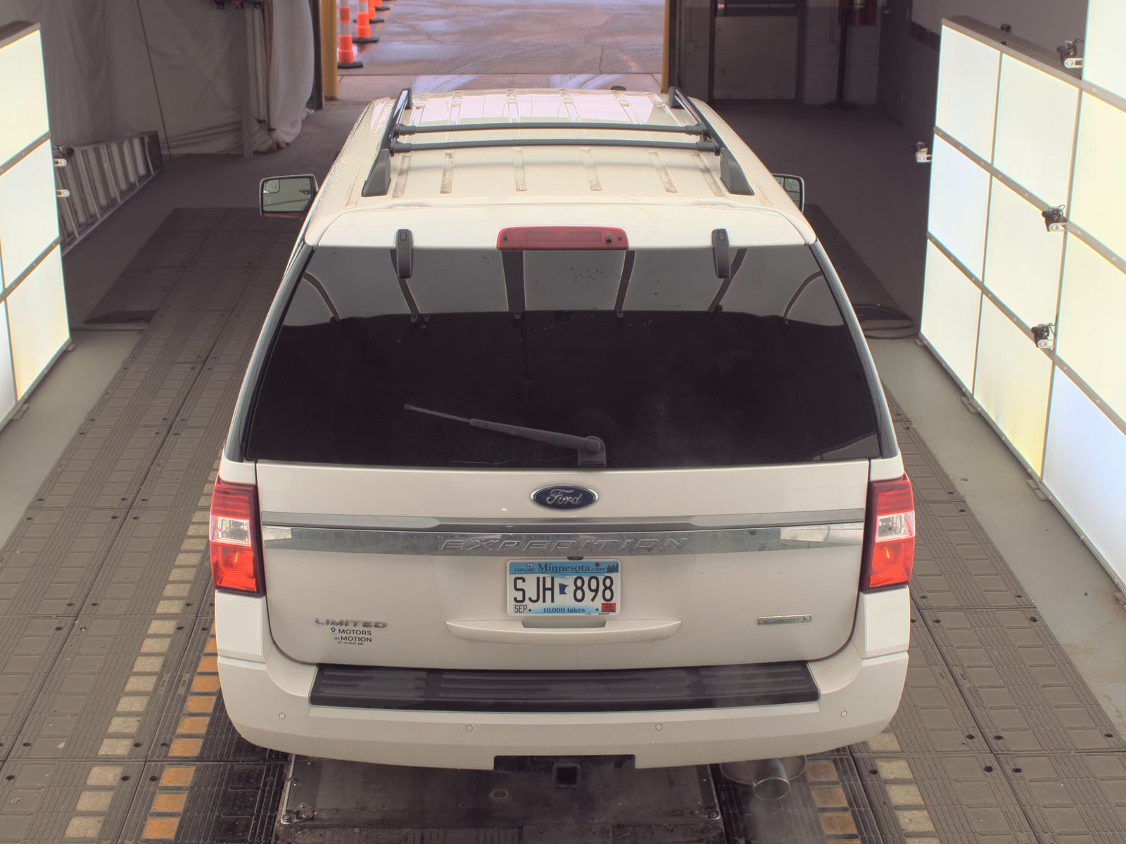 FORD EXPEDITION - 7