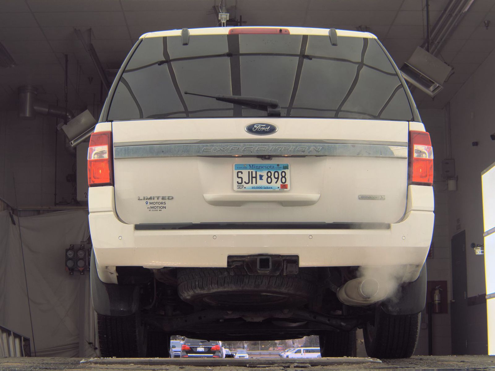 FORD EXPEDITION - 8