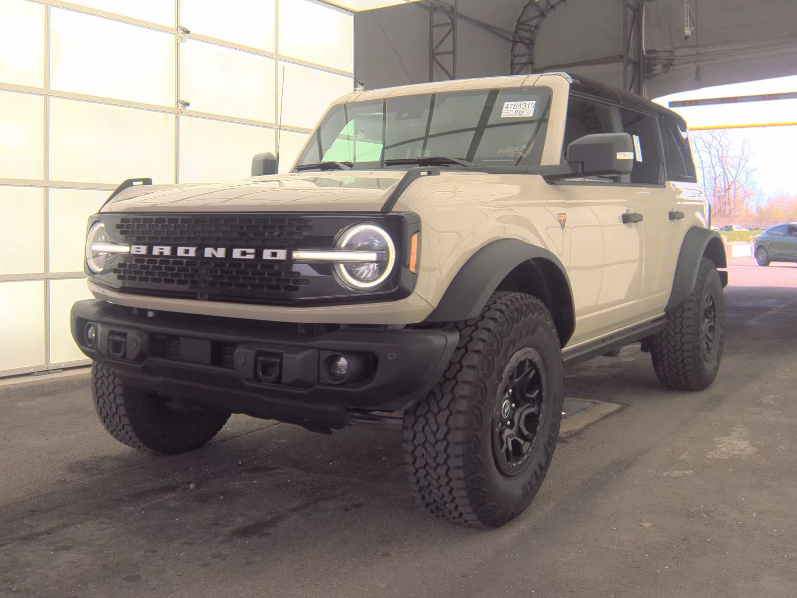 FORD BRONCO - 1