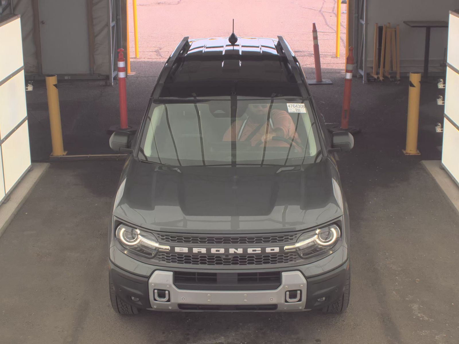 FORD BRONCO - 3