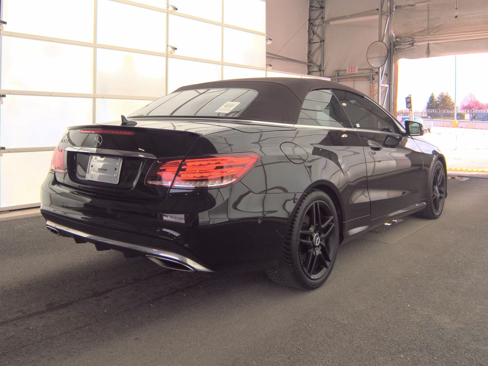 MERCEDES-BENZ E-CLASS - 6