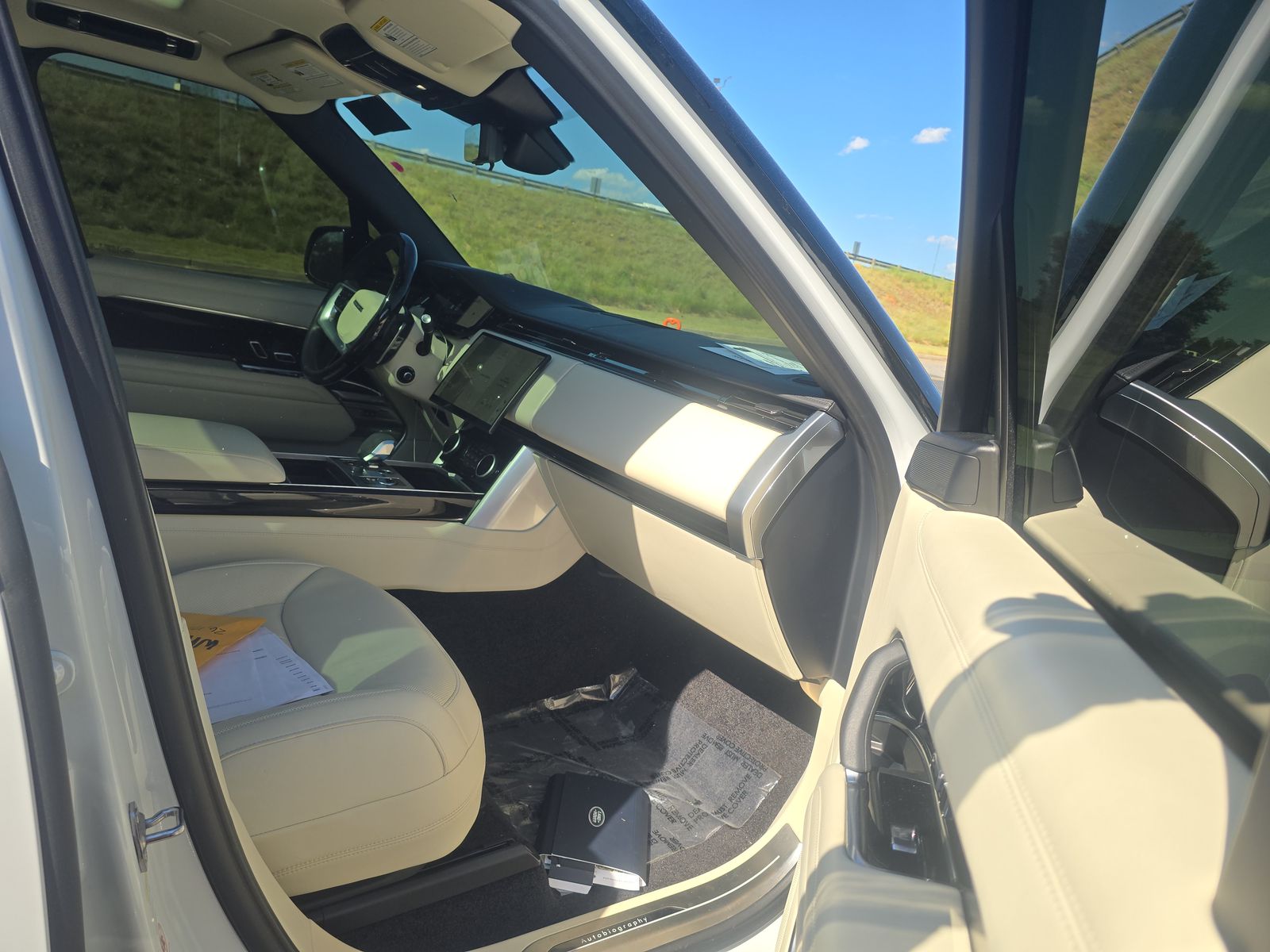 2023 Land Rover Range Rover Autobiography LWB AWD