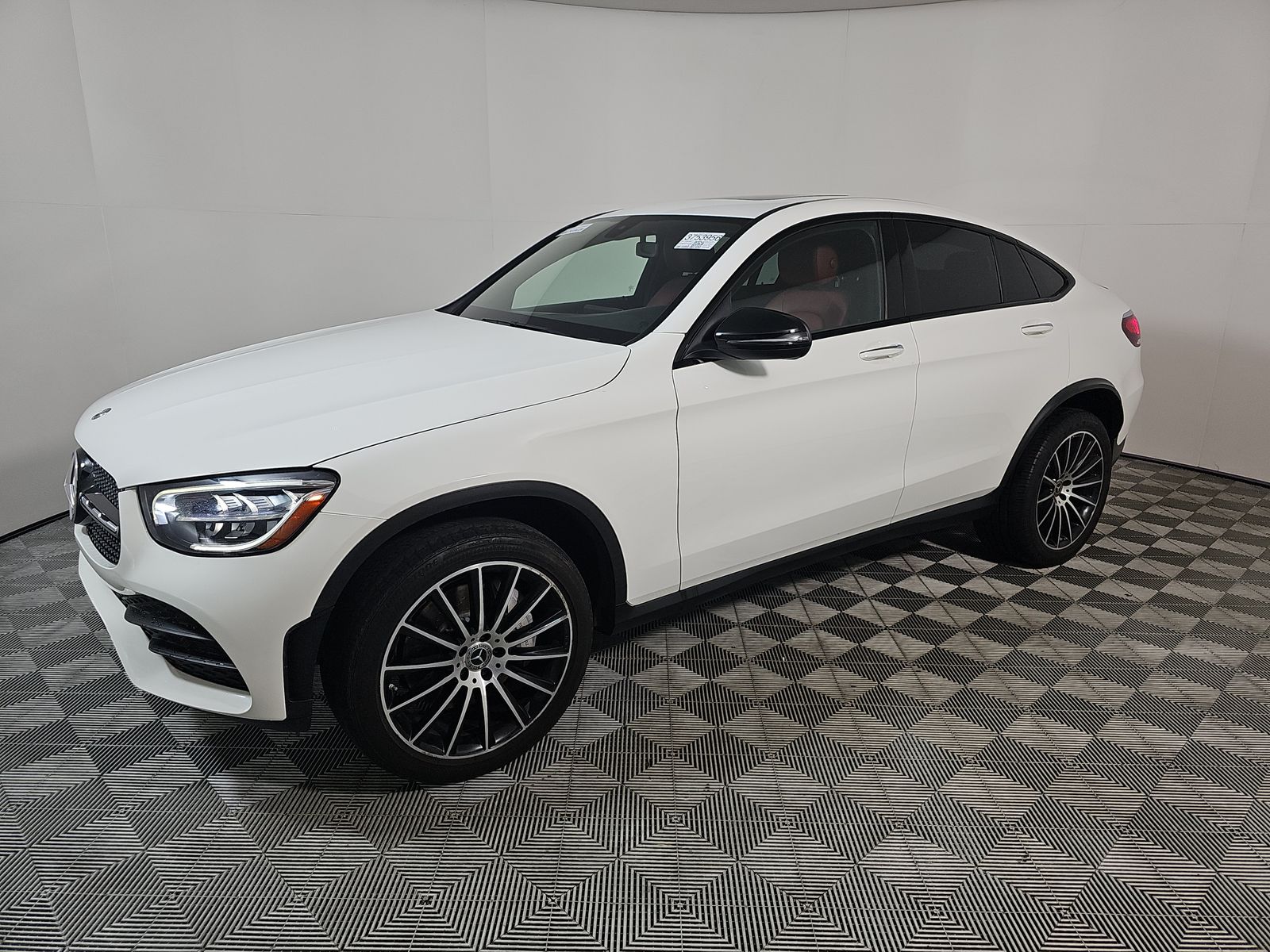 MERCEDES-BENZ GLC-CLASS - 1
