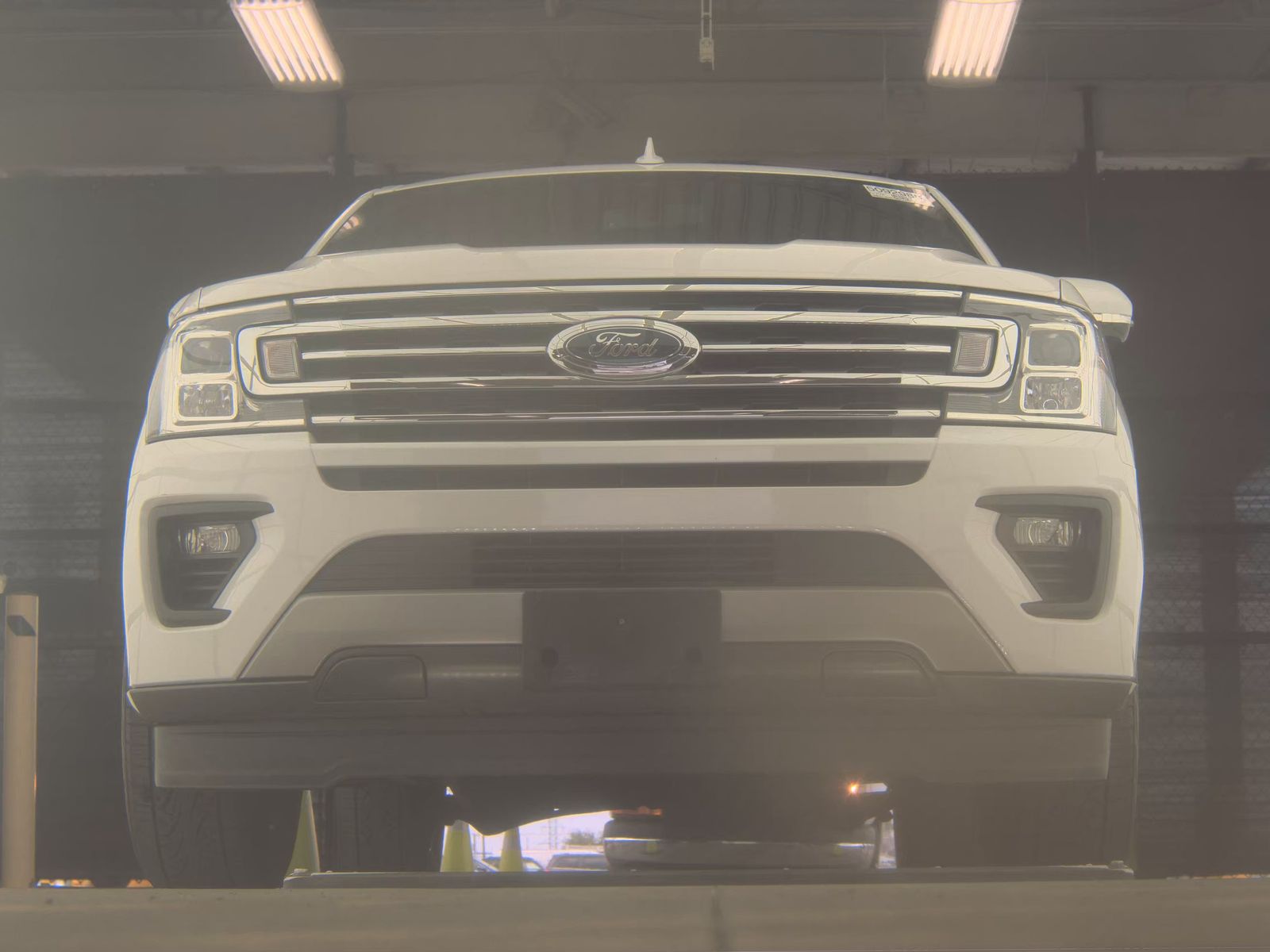 FORD EXPEDITION - 4