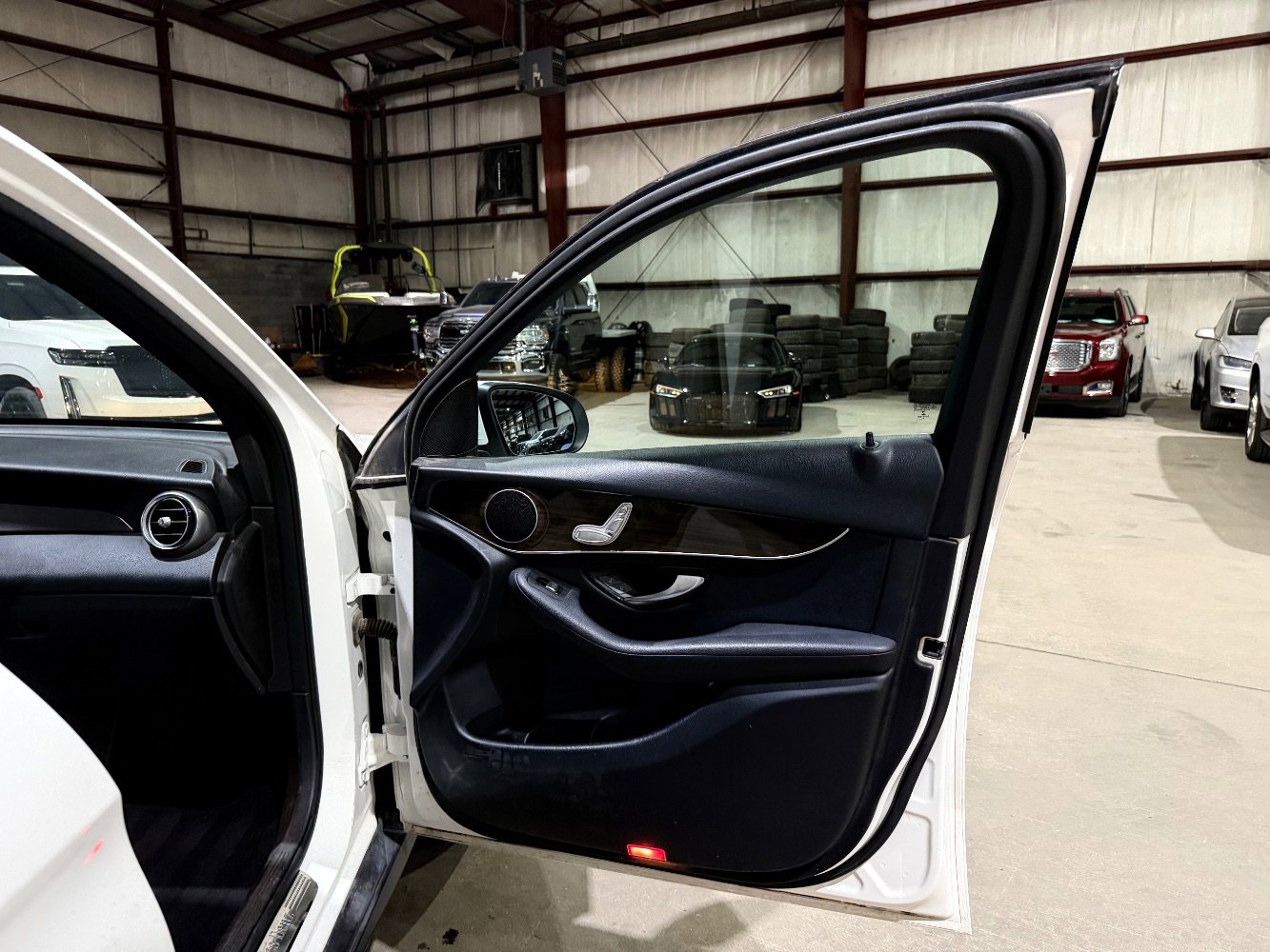 2018 Mercedes-Benz GLC GLC 300 RWD