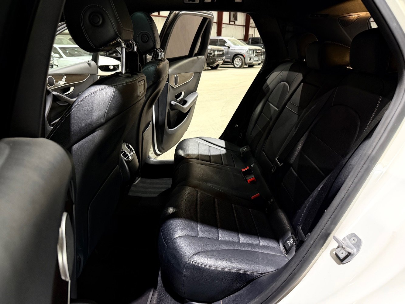 2018 Mercedes-Benz GLC GLC 300 RWD
