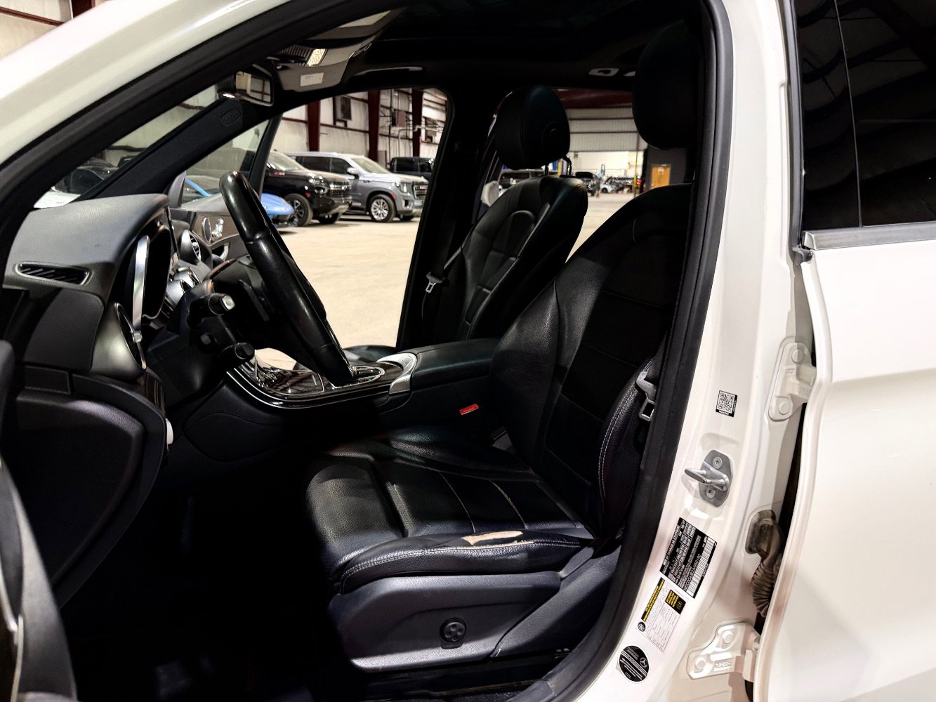 2018 Mercedes-Benz GLC GLC 300 RWD