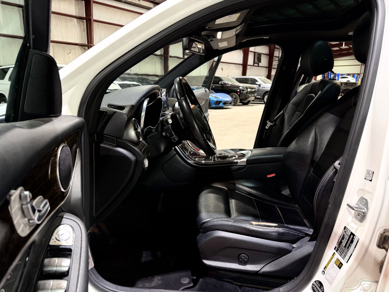 2018 Mercedes-Benz GLC GLC 300 RWD