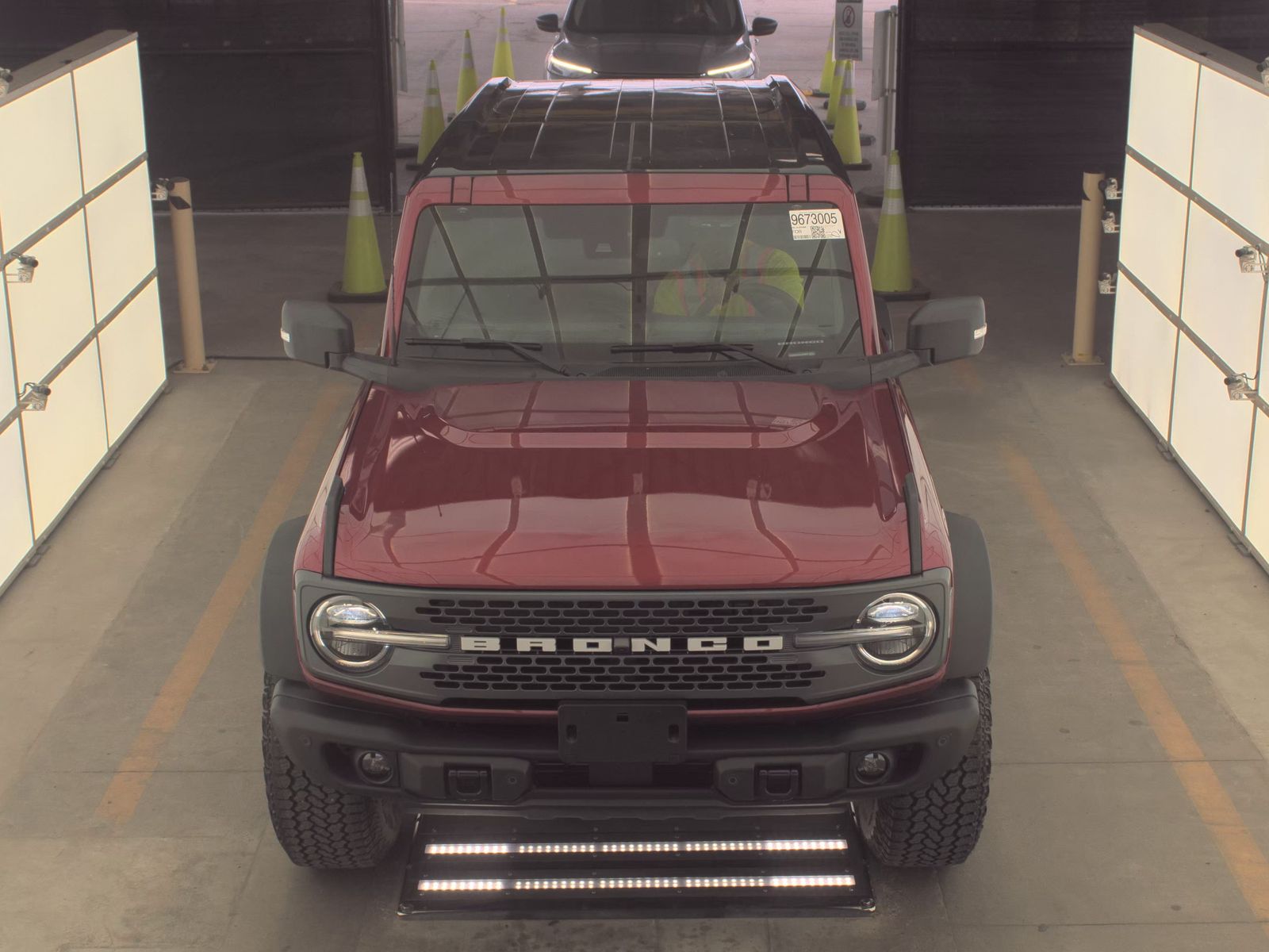 FORD BRONCO - 3