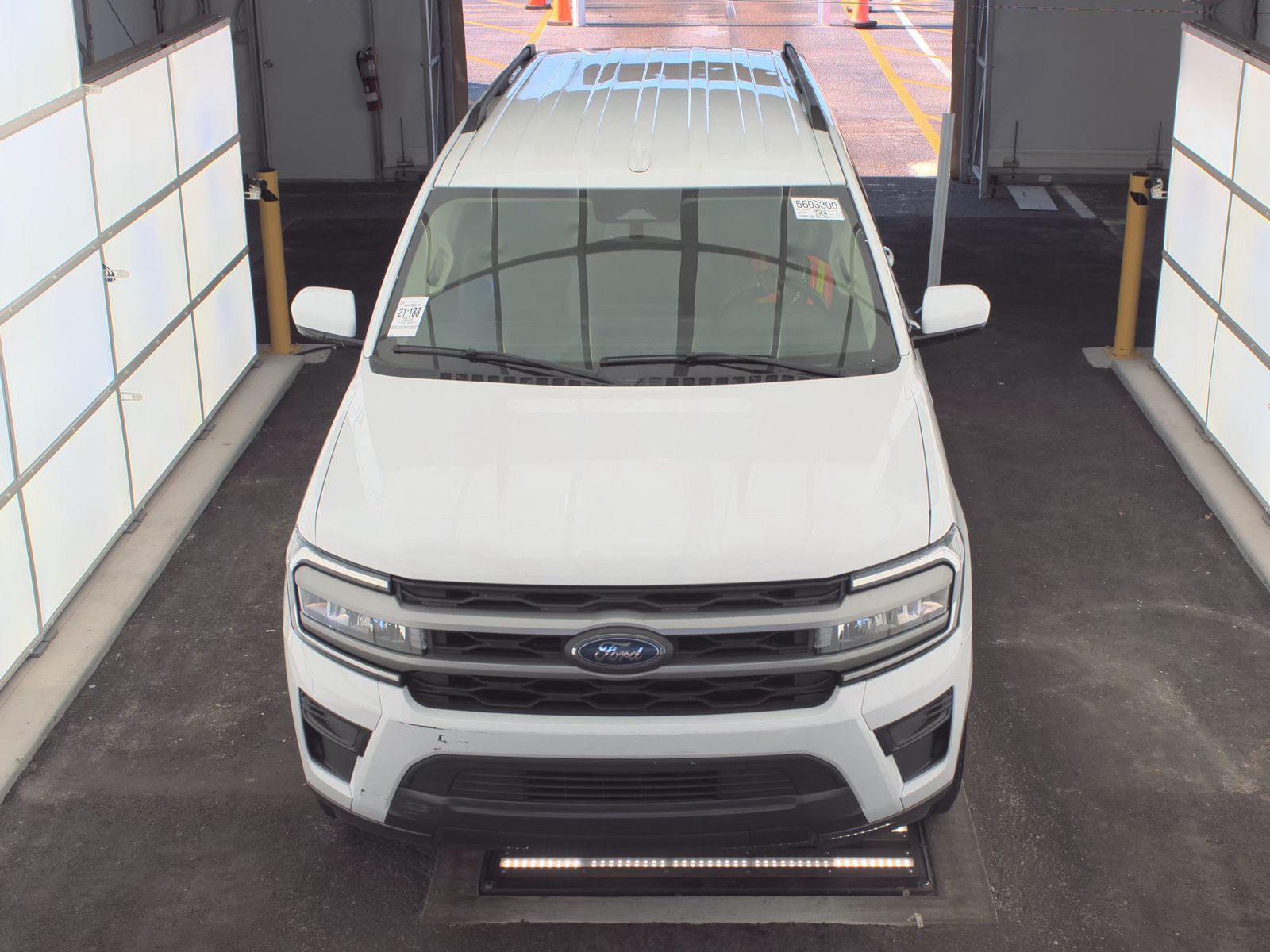 FORD EXPEDITION MAX - 3