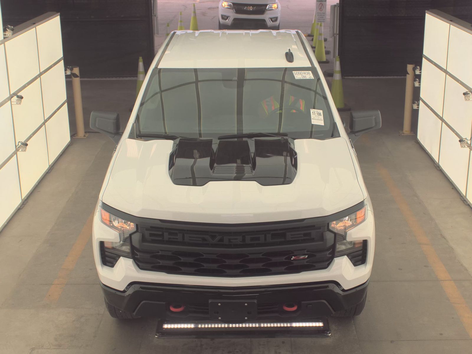 CHEVROLET SILVERADO - 3