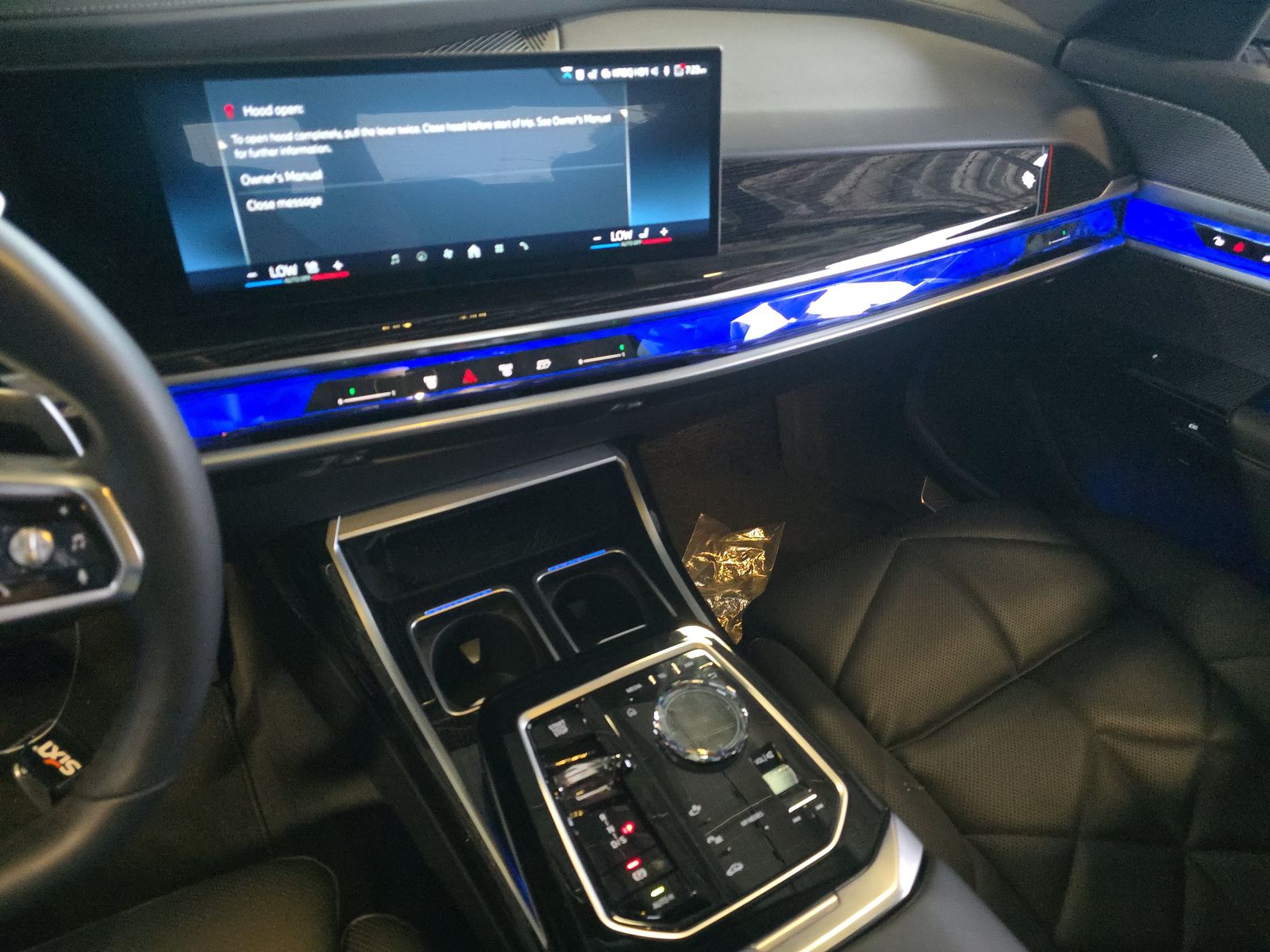 2025 BMW 7 Series 740i xDrive AWD