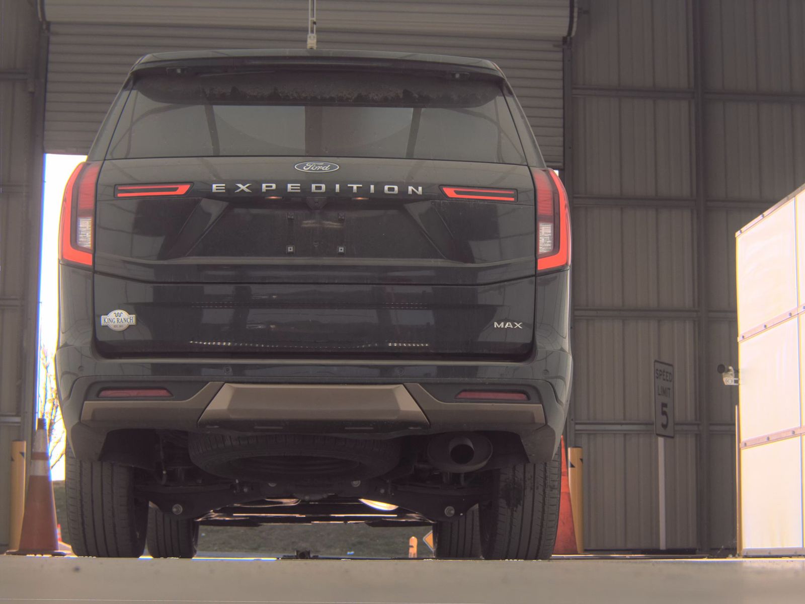 FORD EXPEDITION MAX - 8