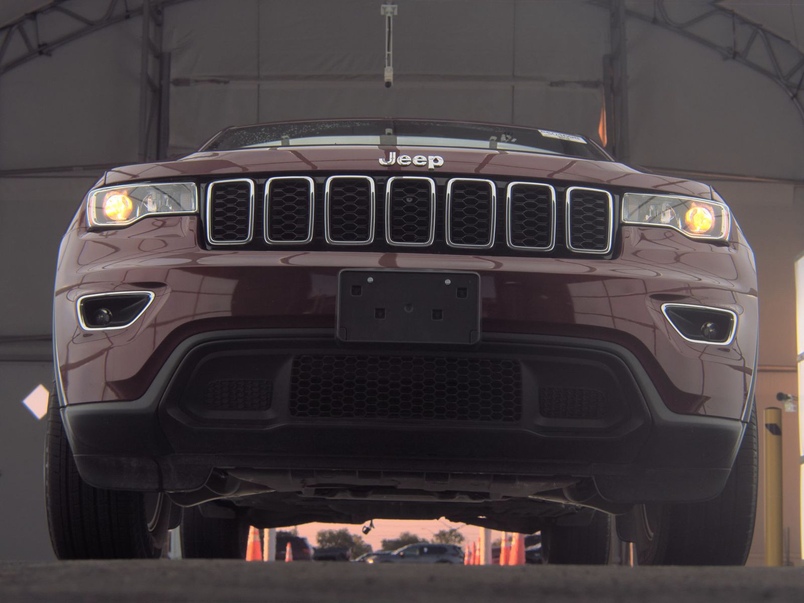 JEEP LAREDO E - 4