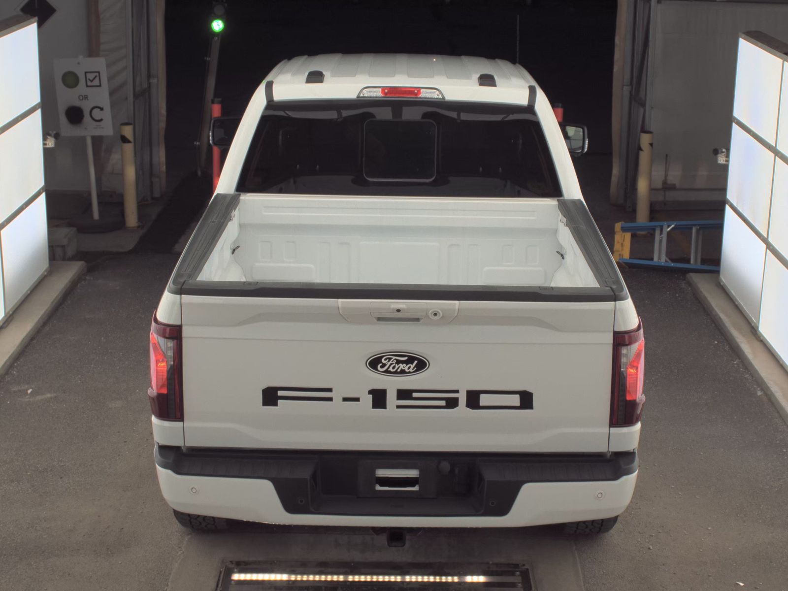 FORD F-150 - 7