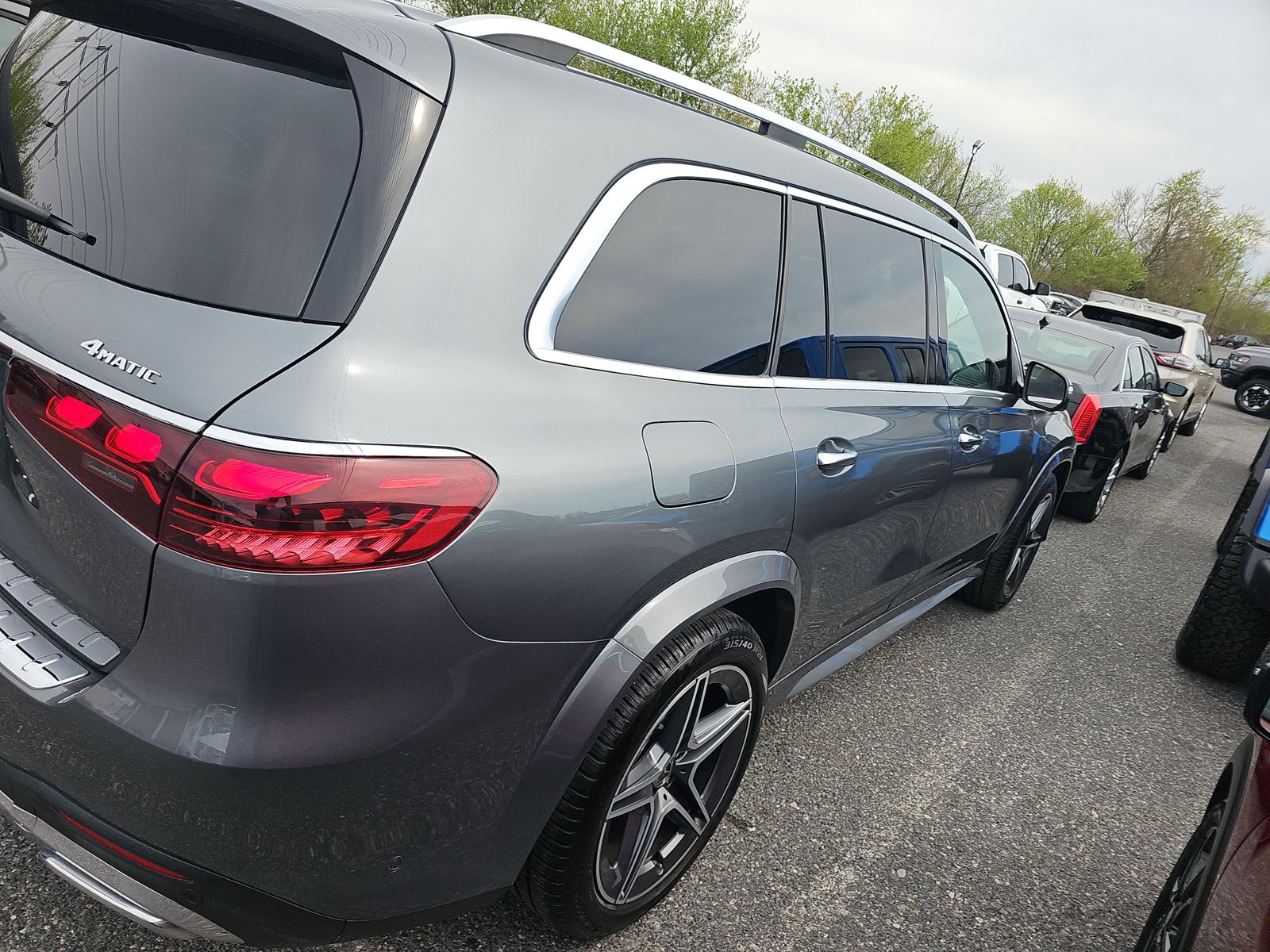 MERCEDES-BENZ GLS - 5