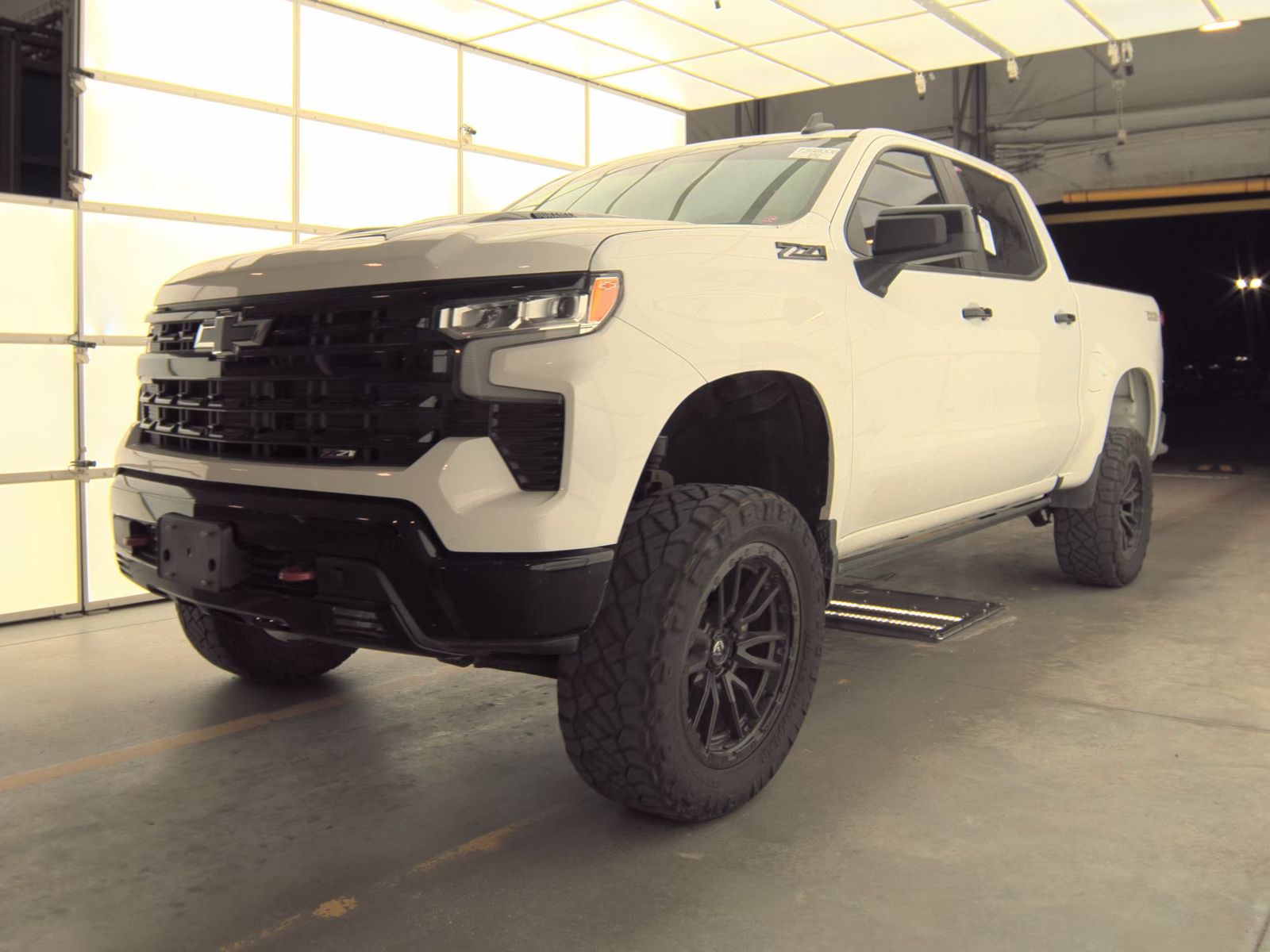 CHEVROLET LT TRL BOS - 1