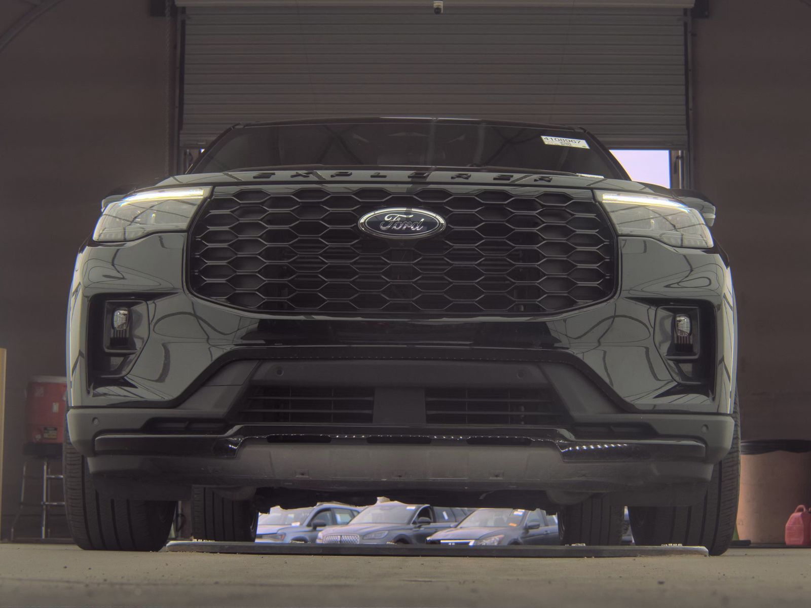 FORD EXPLORER - 4