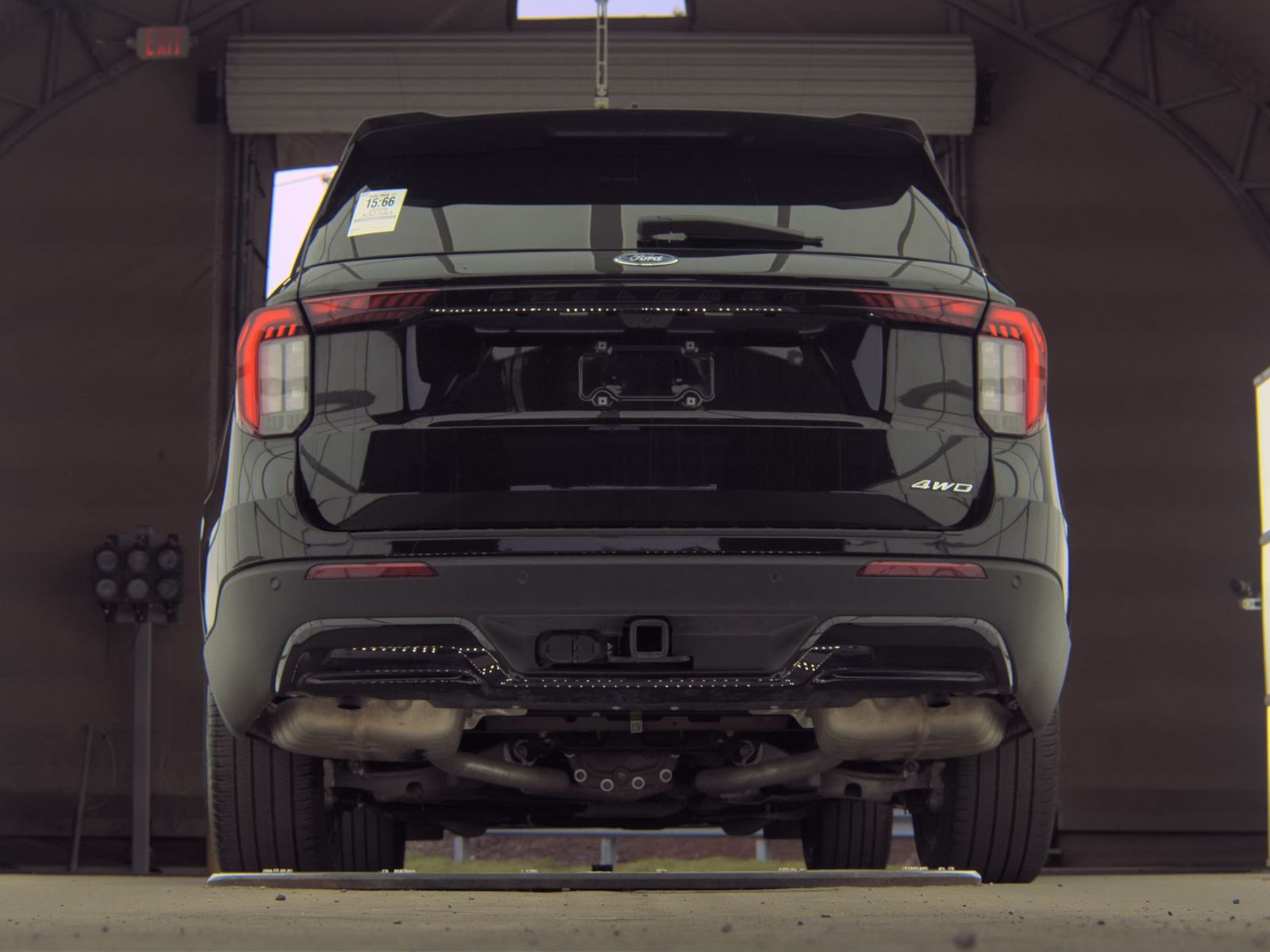 FORD EXPLORER - 8