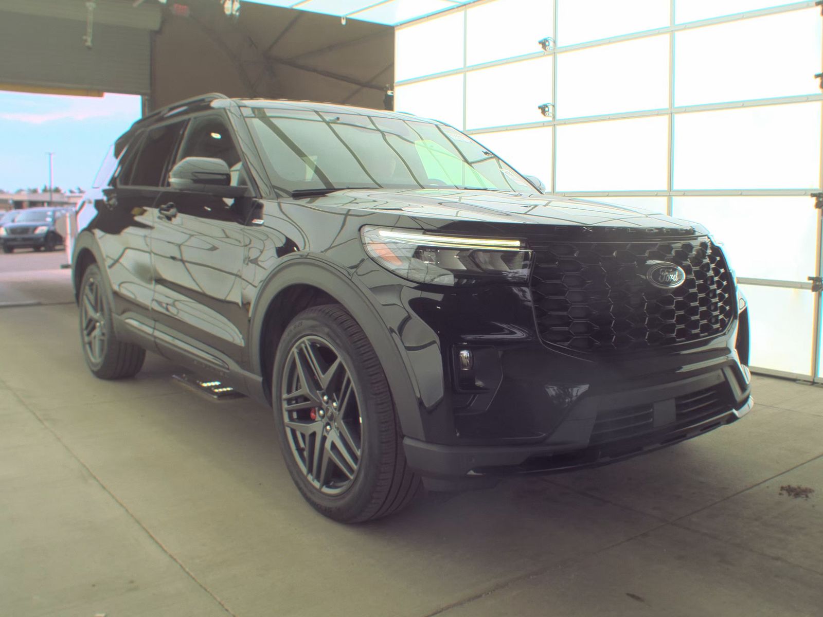 FORD EXPLORER - 5