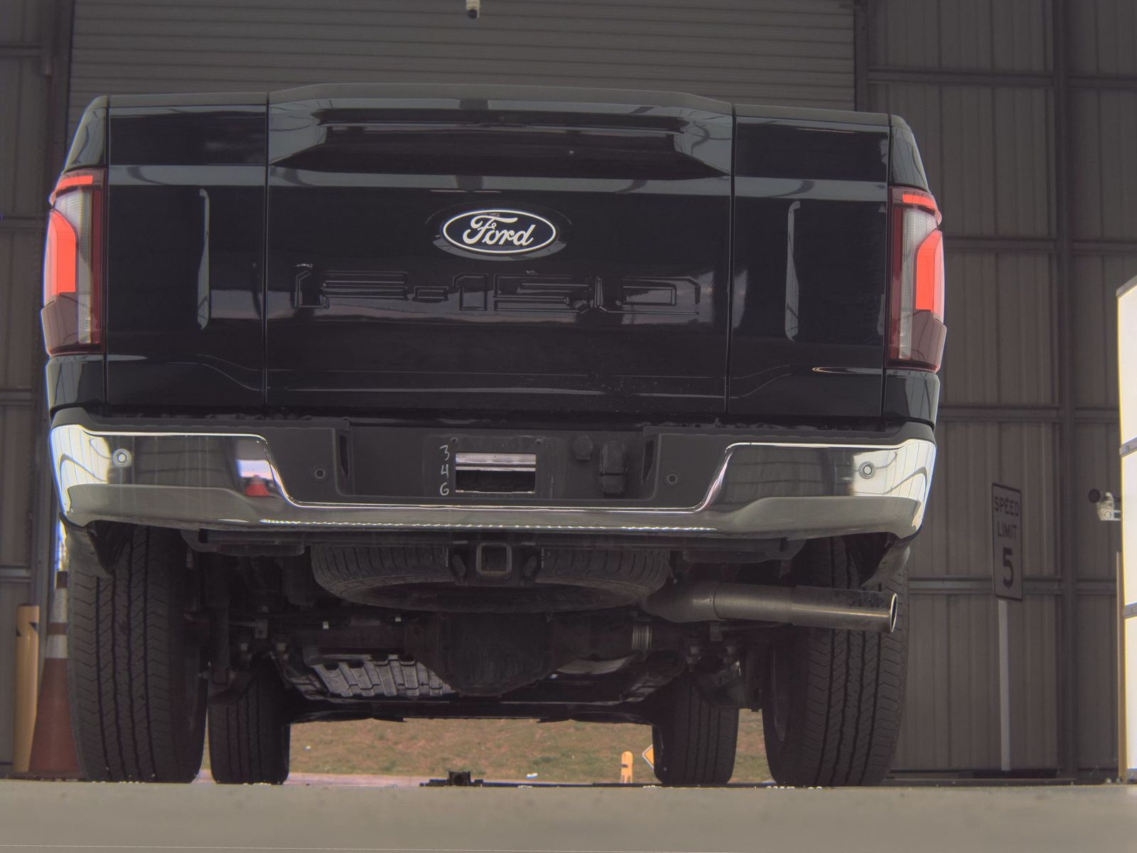 FORD F-150 - 8