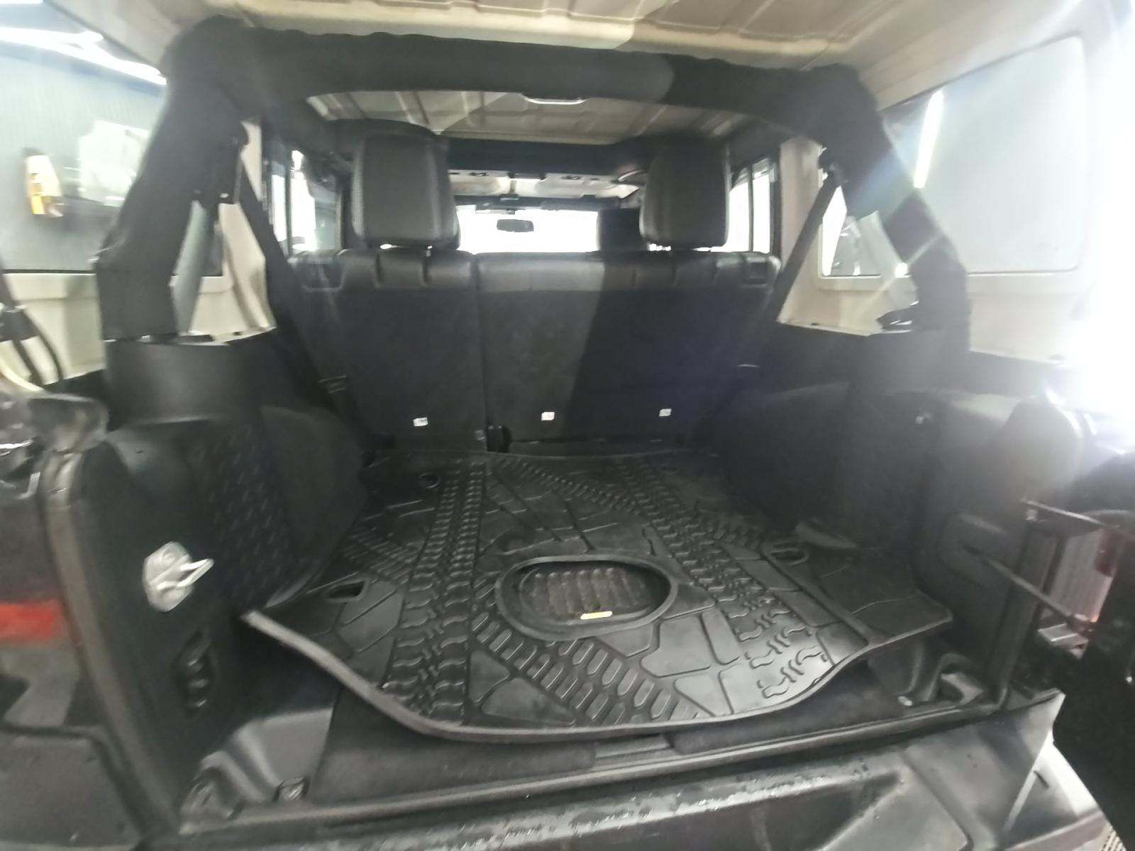 JEEP RUB HRD RK - 9