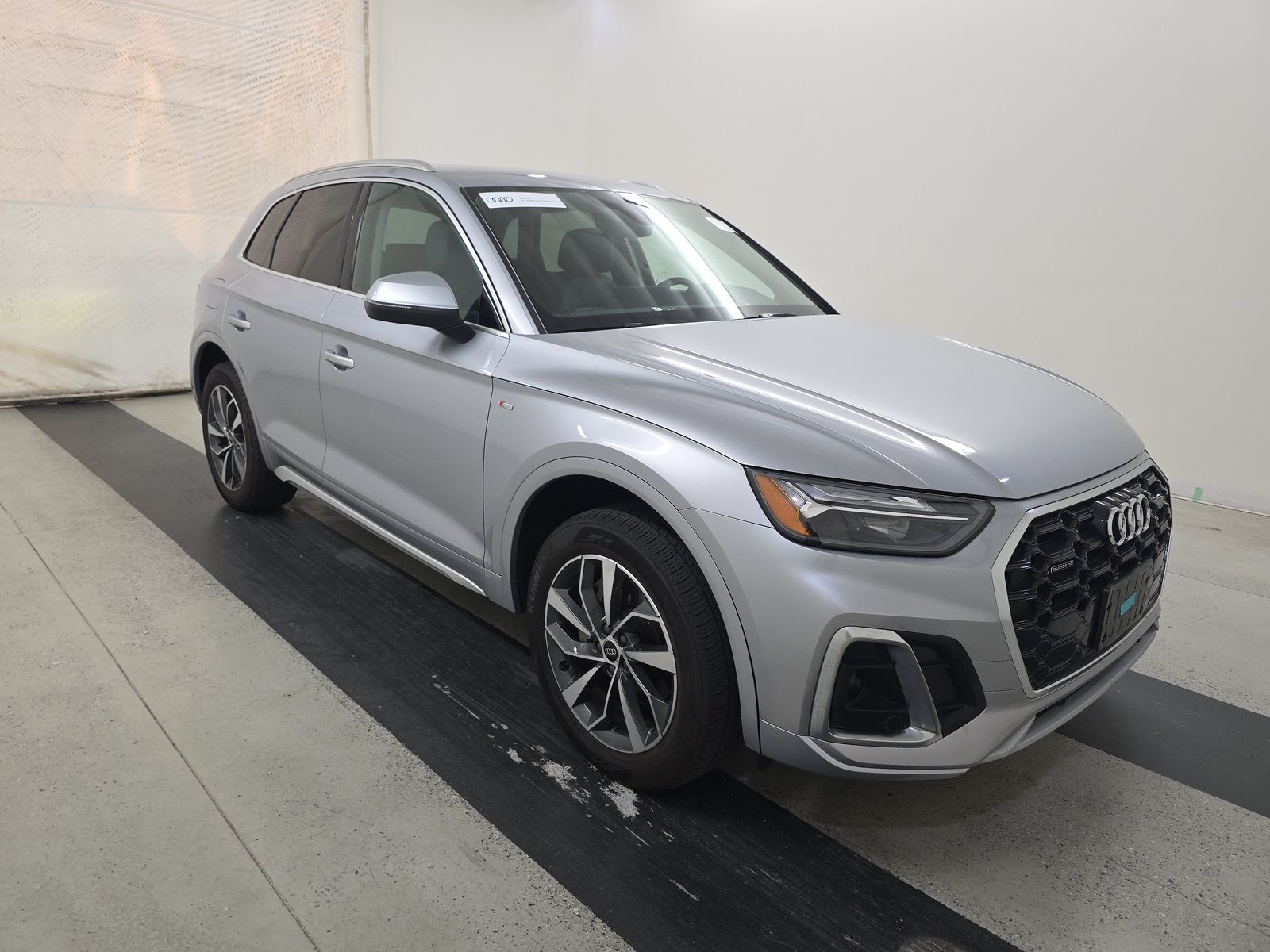 2023 Audi Q5 S line Premium AWD