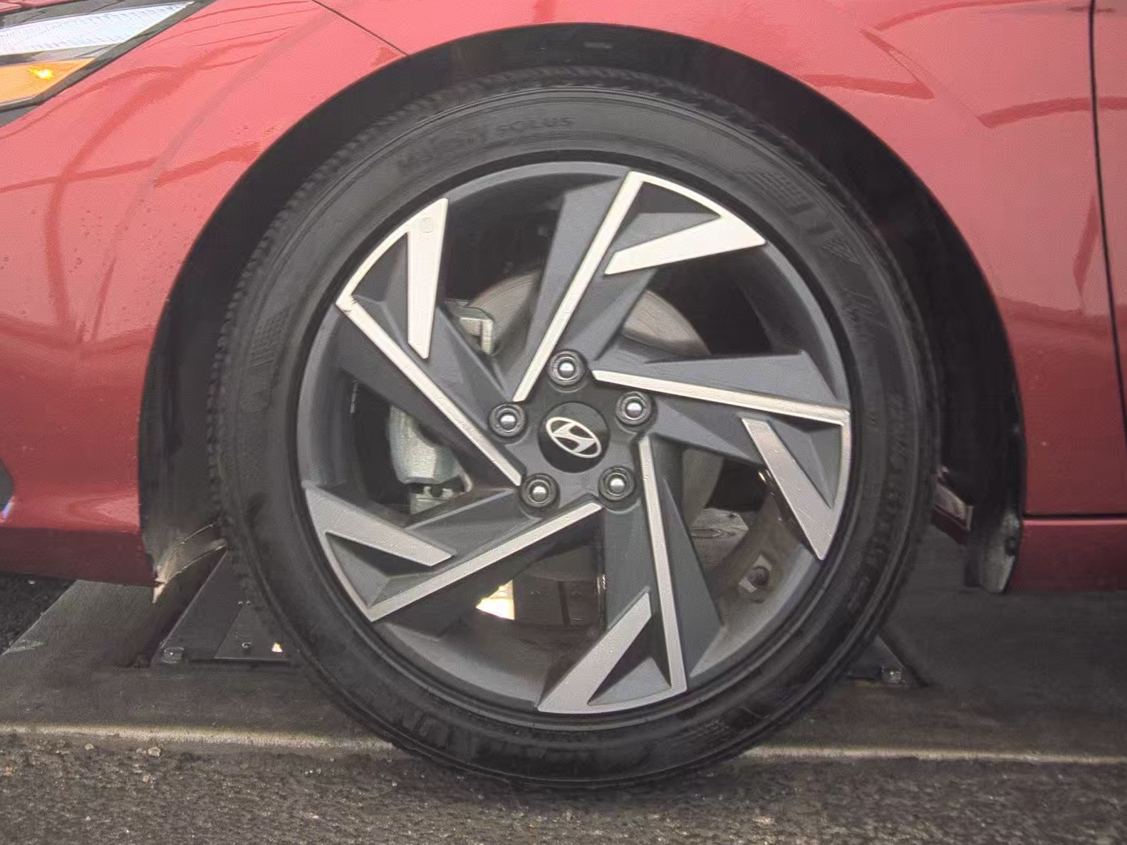 HYUNDAI SEL SPORT - 10