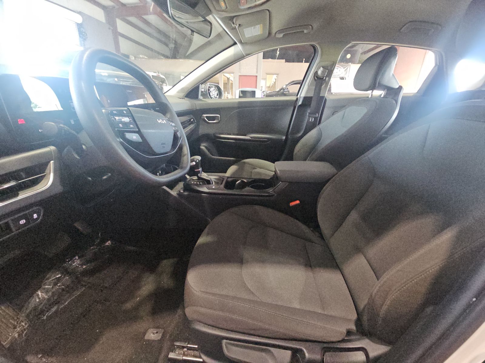 KIA LXS - 8