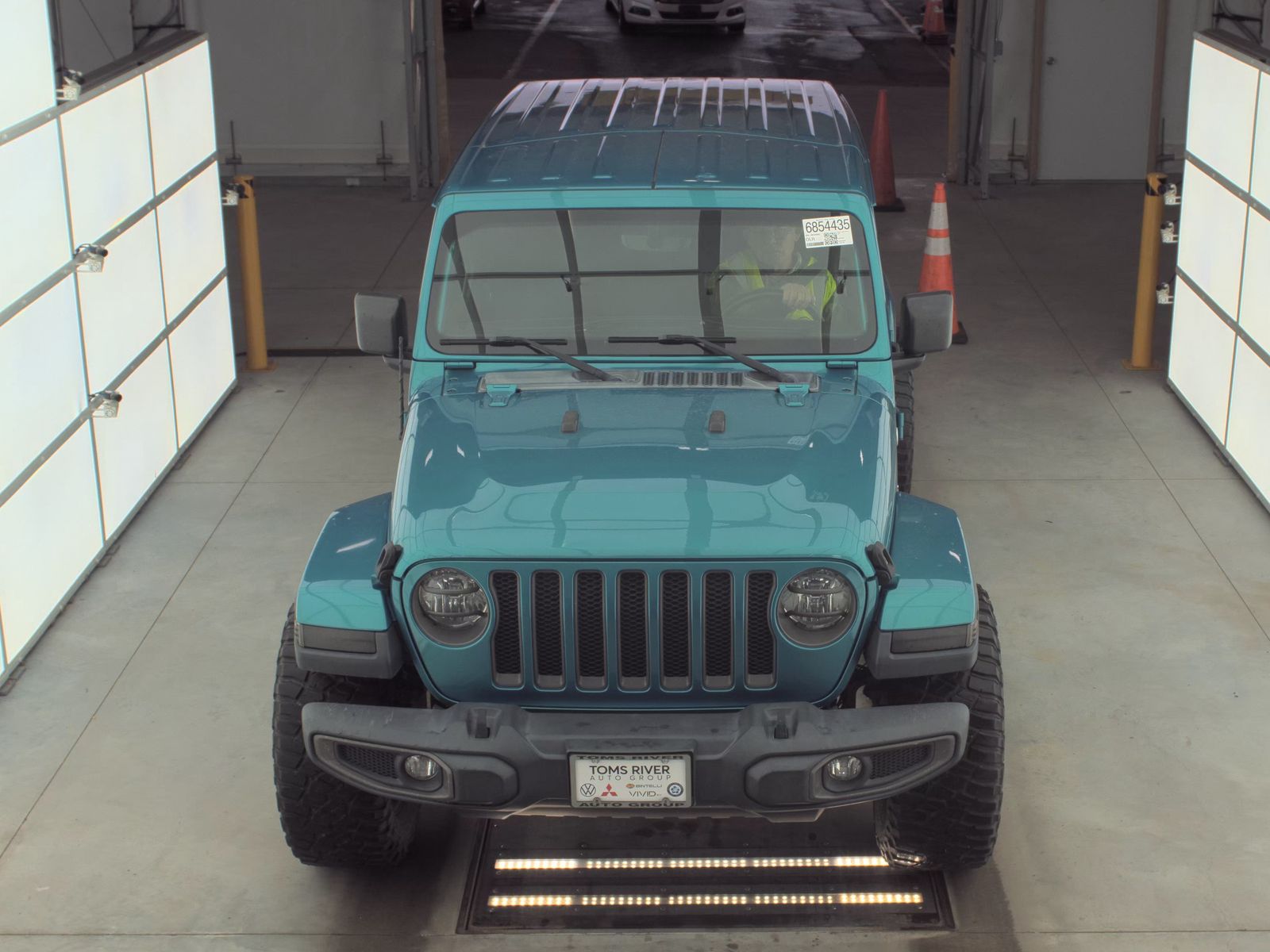 JEEP UNLIMITED SAHARA - 3