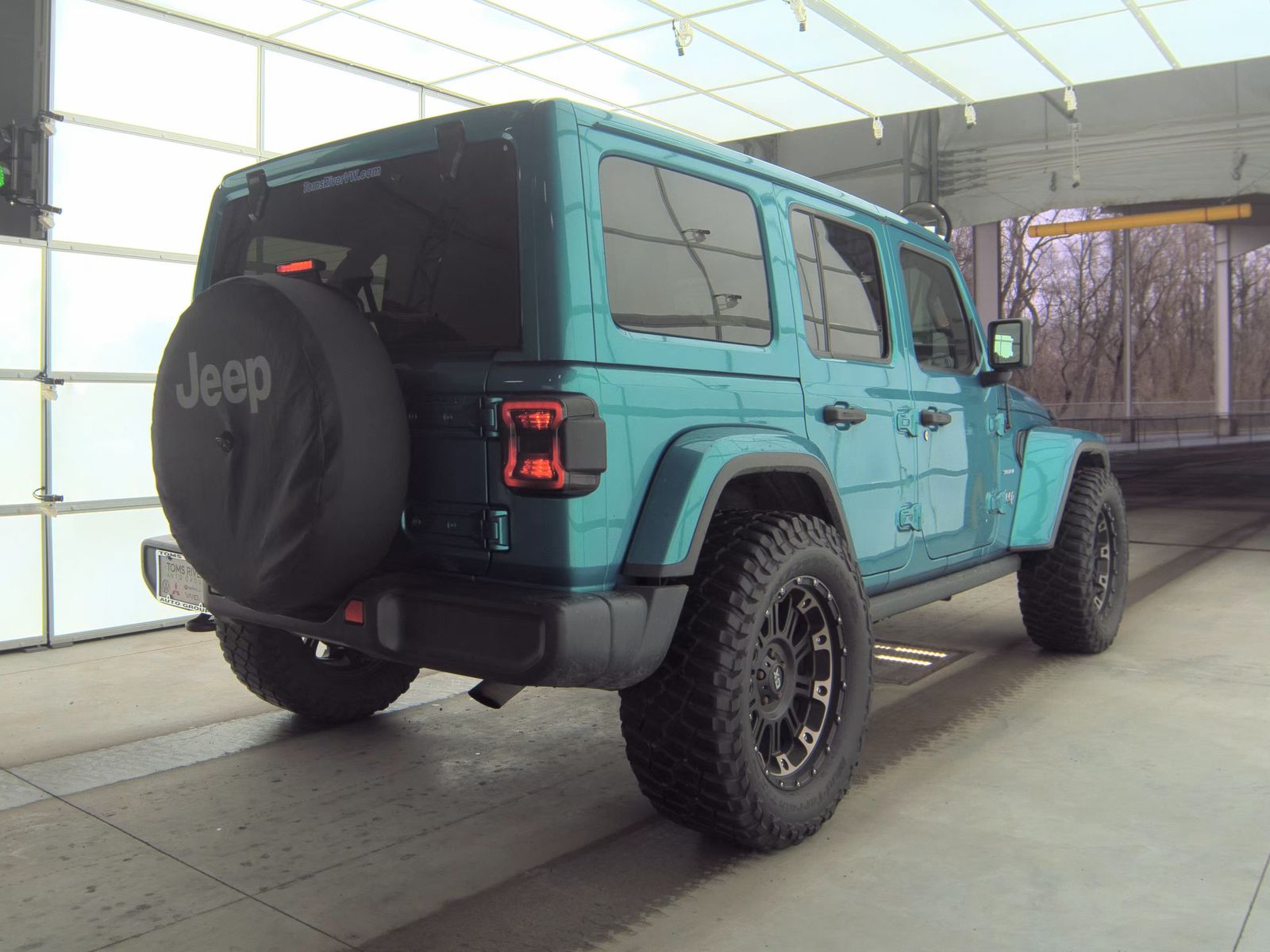 JEEP UNLIMITED SAHARA - 6