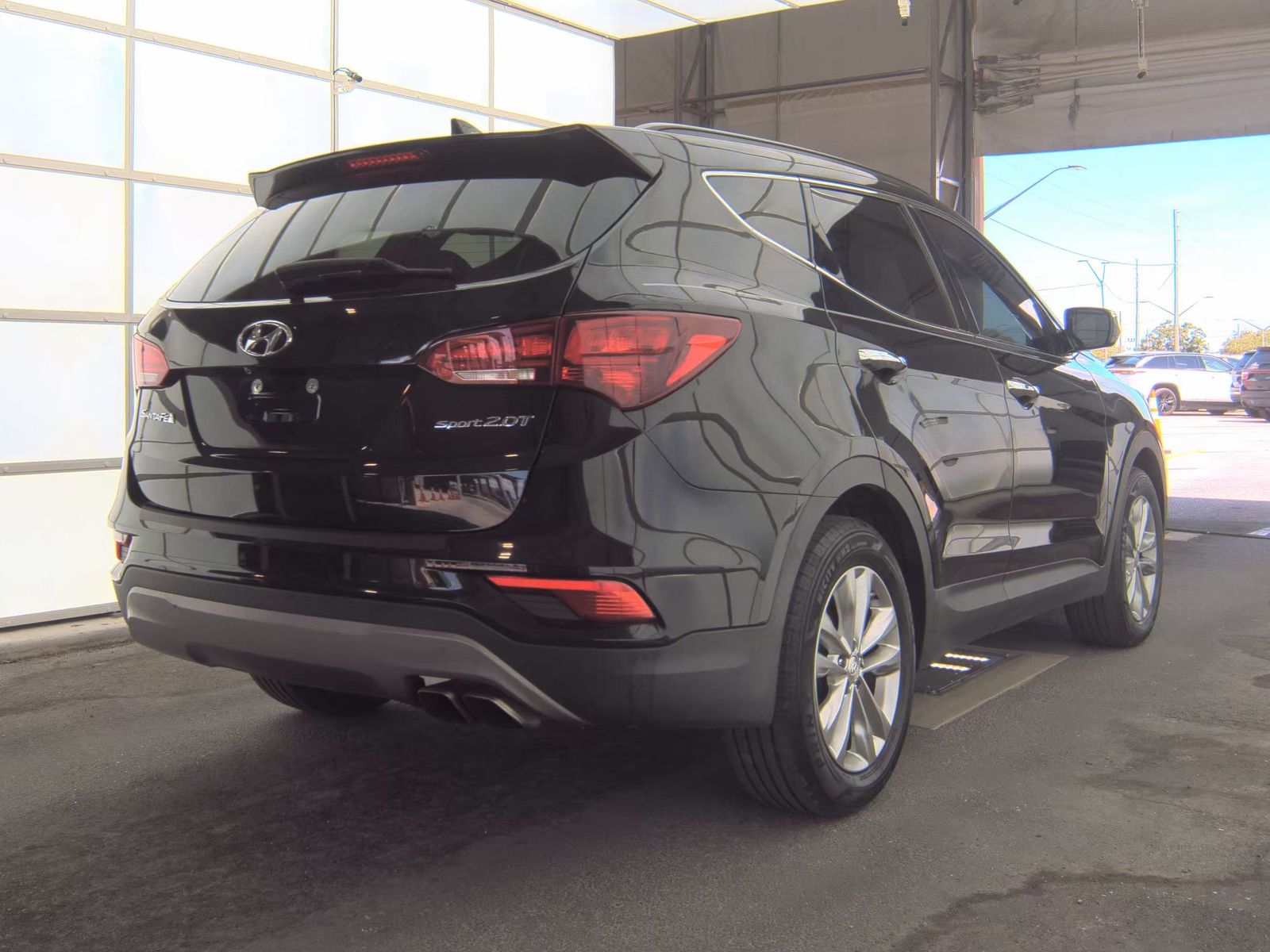 HYUNDAI 2.0T - 6