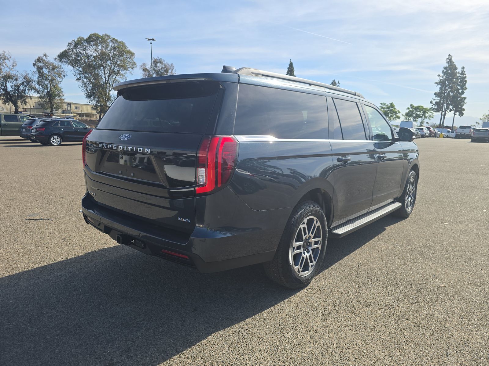 FORD EXPEDITION MAX - 5