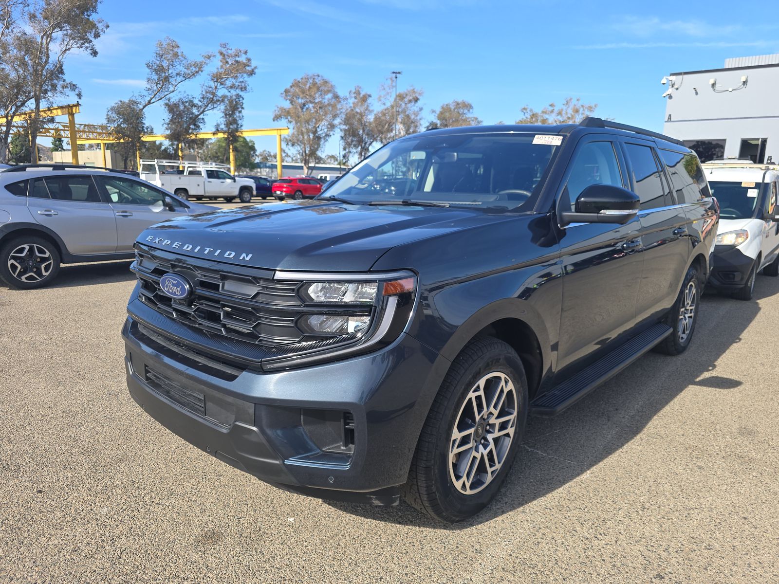 FORD EXPEDITION MAX - 1