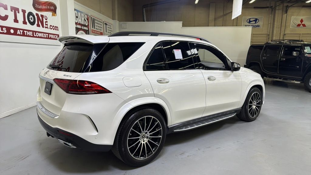 MERCEDES-BENZ GLE - 10