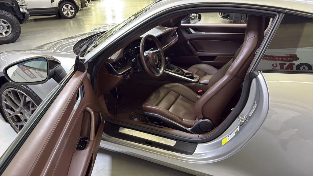 2021 Porsche 911 Carrera 4S AWD
