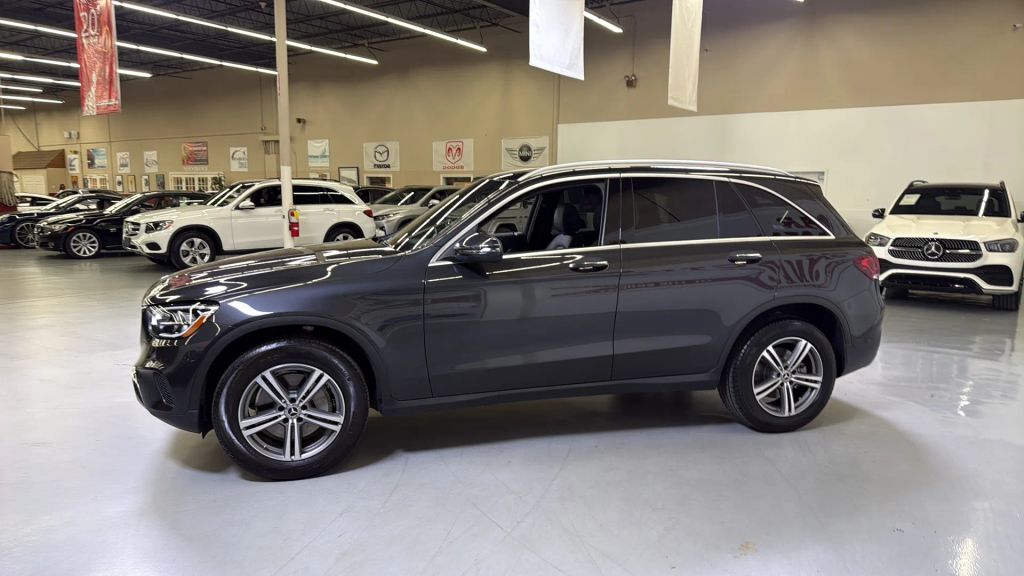 MERCEDES-BENZ GLC - 8