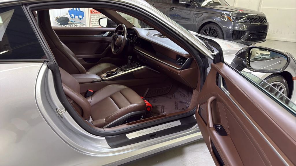2021 Porsche 911 Carrera 4S AWD