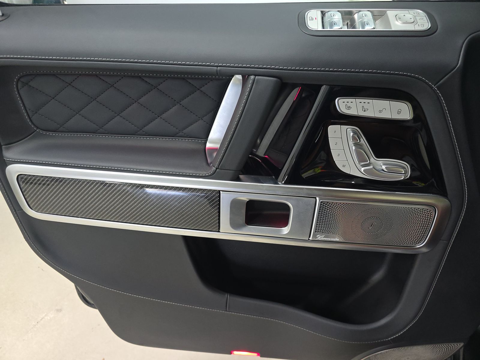 MERCEDES-BENZ G-CLASS - 10