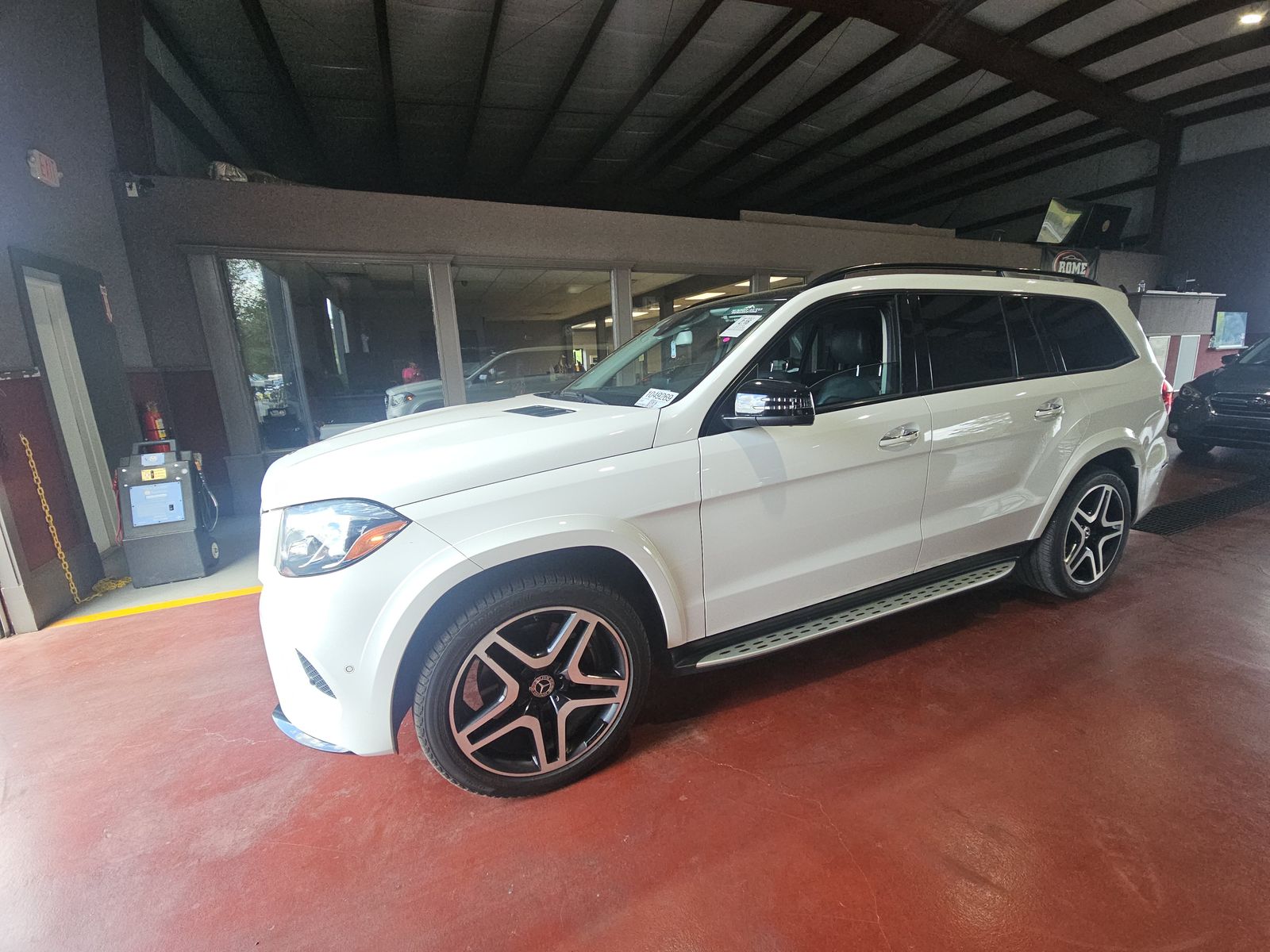MERCEDES-BENZ GLS-CLASS - 1