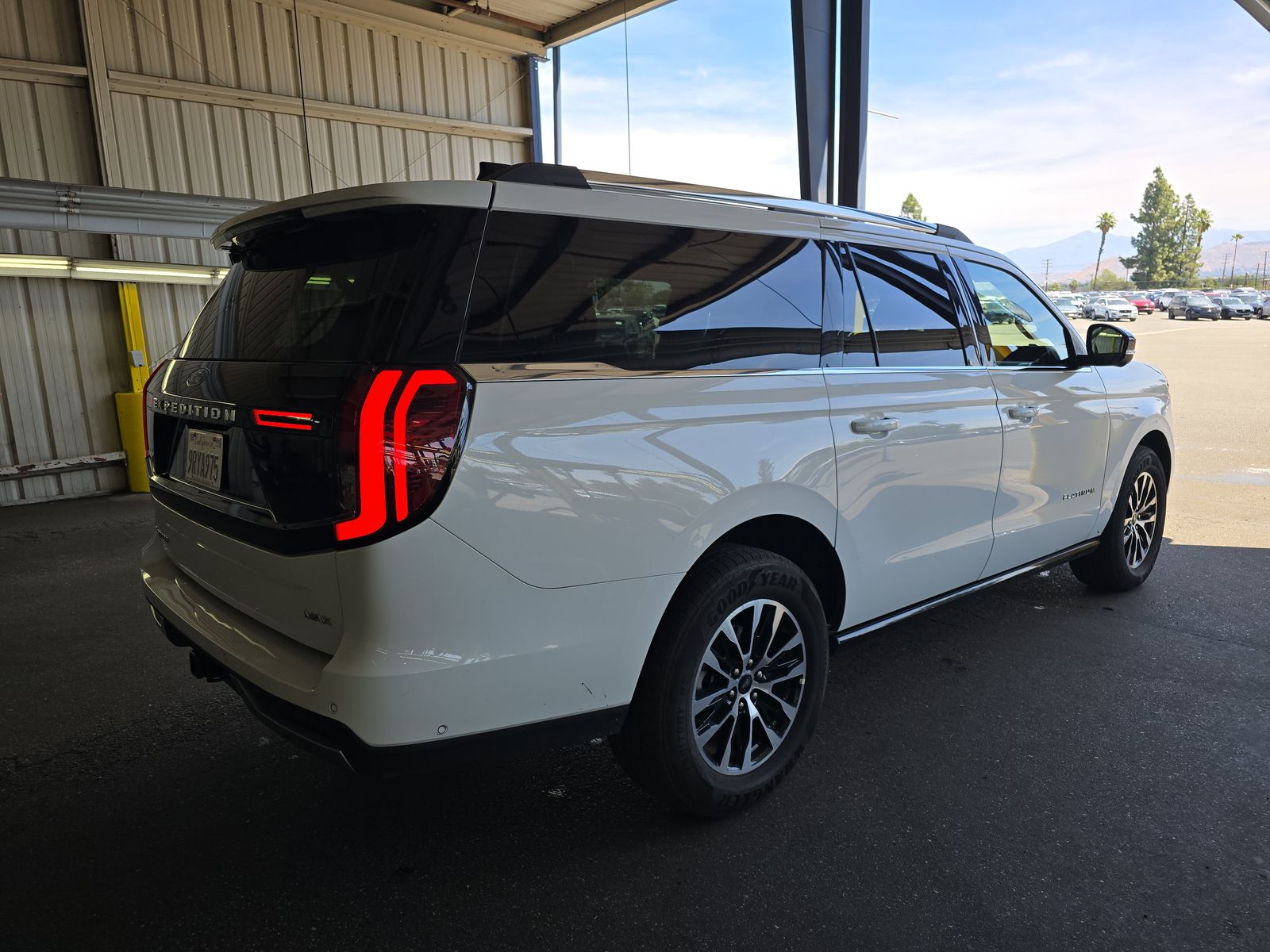 FORD EXPEDITION MAX - 5