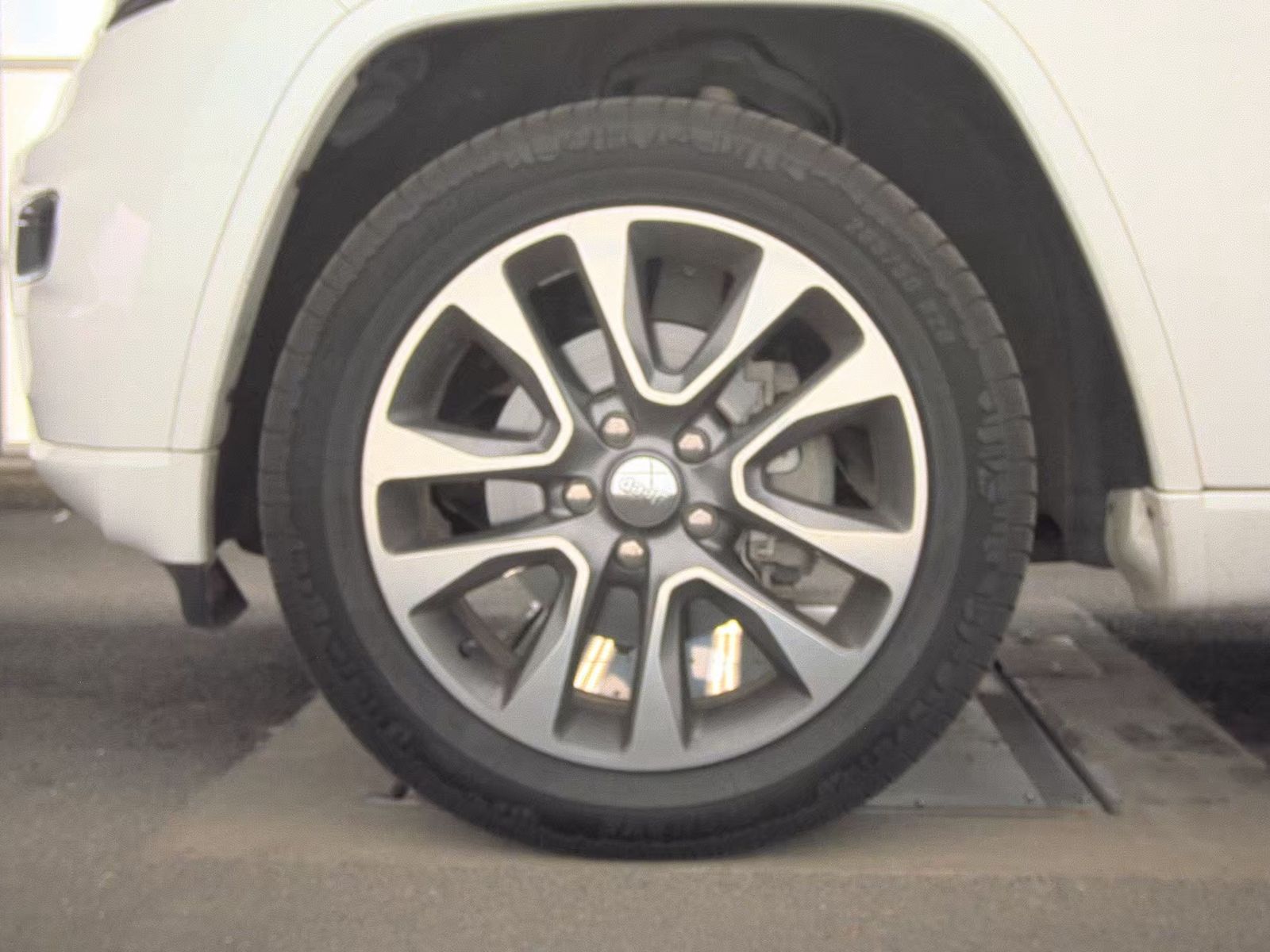 JEEP GRAND CHEROKEE - 10