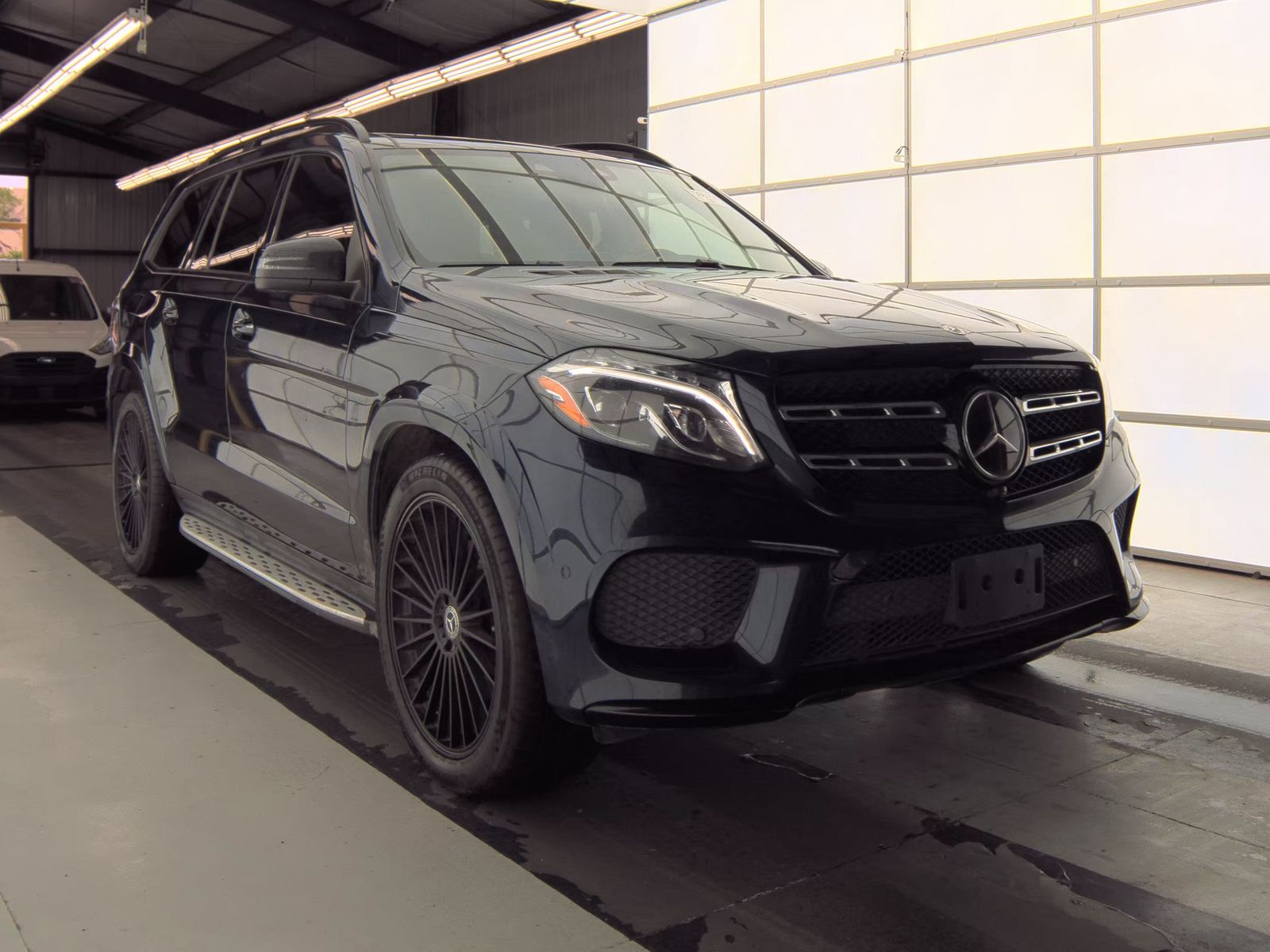 MERCEDES-BENZ GLS - 5